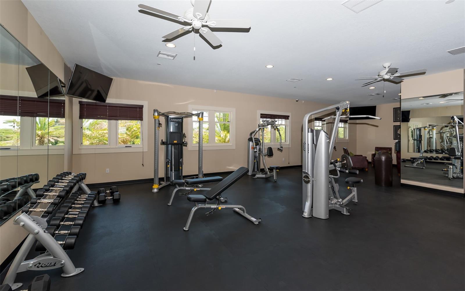 11013 FIELDSTONE DR — photo 54