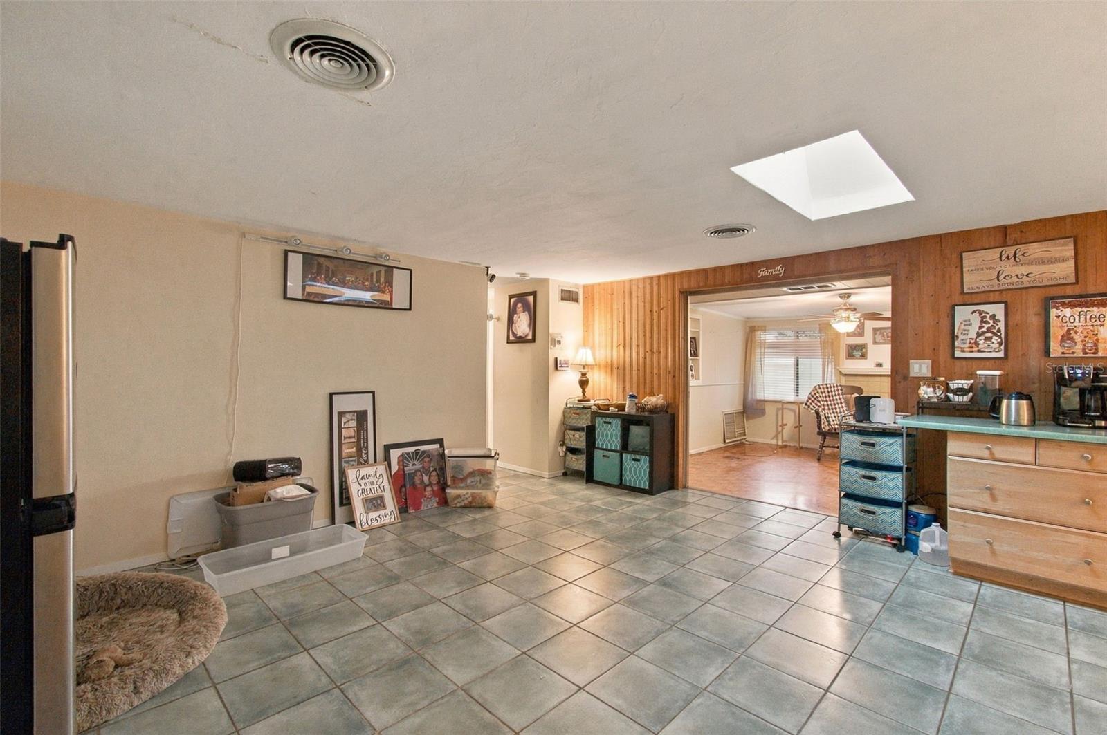 2236 ALICE RD — photo 8