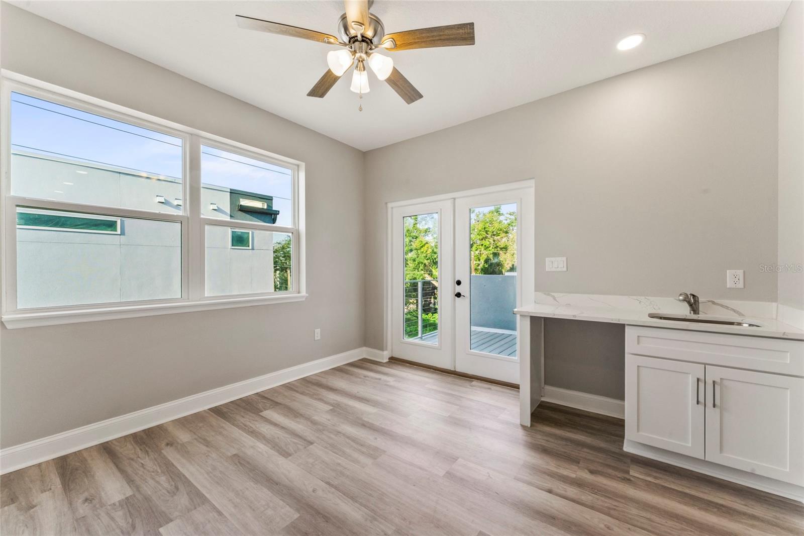 809 W LINEBAUGH AVE #5B — photo 16