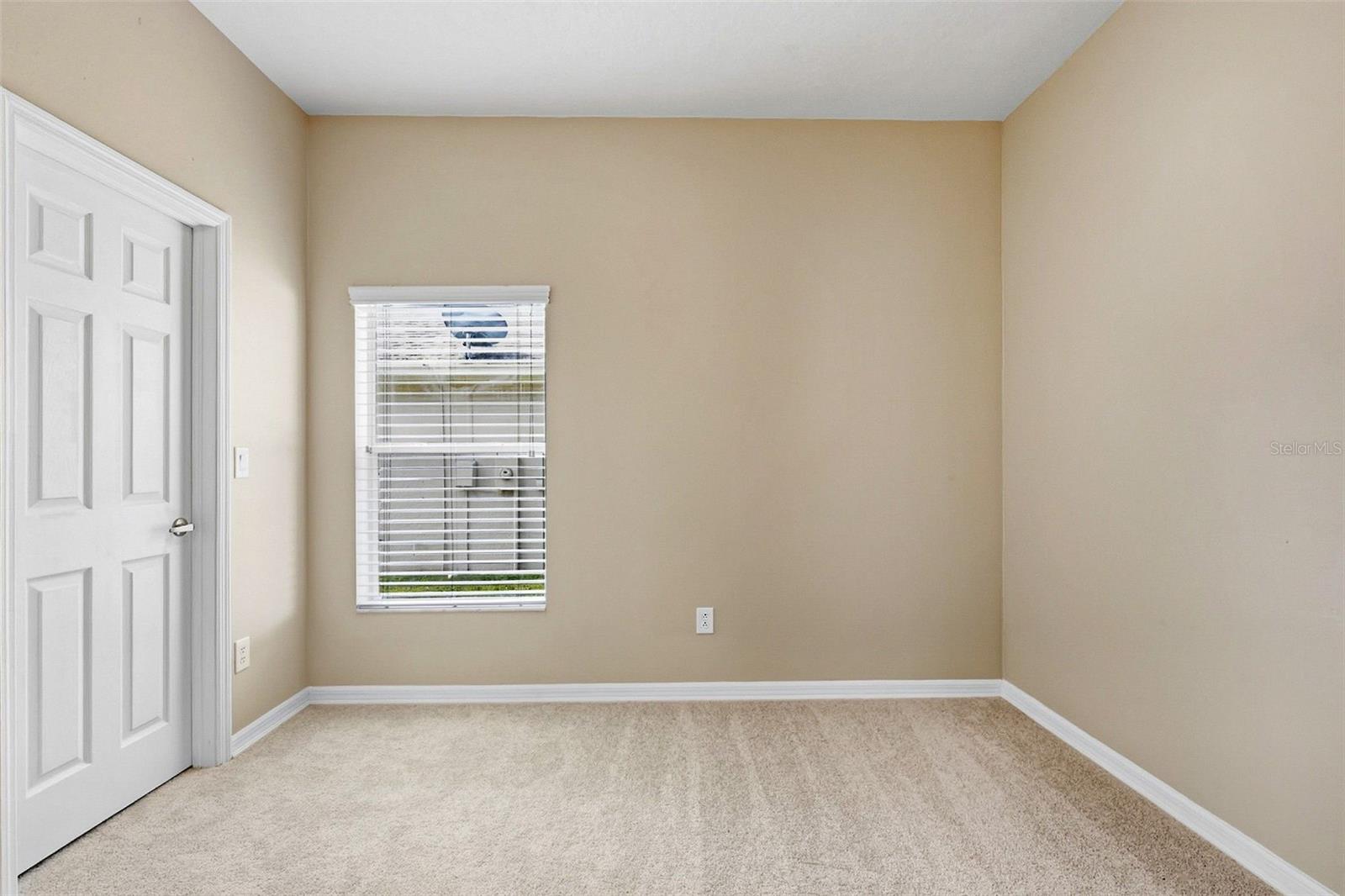 11123 OYSTER BAY CIR — photo 33