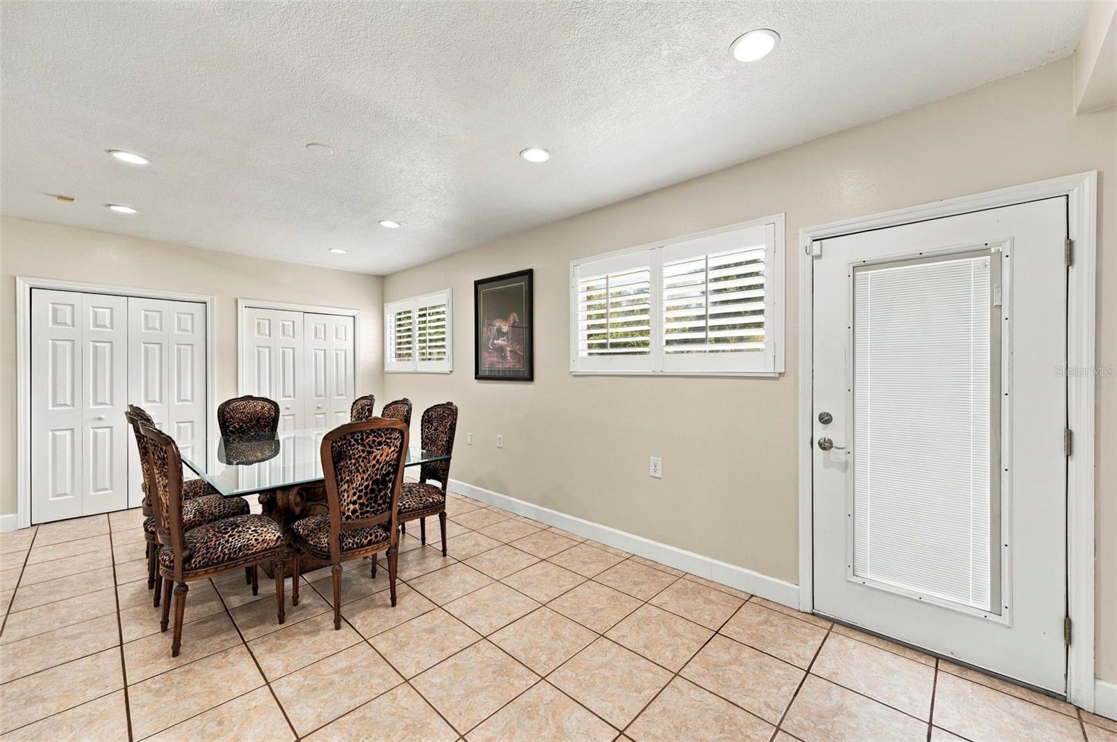 115 HICKORY CREEK DR — photo 27