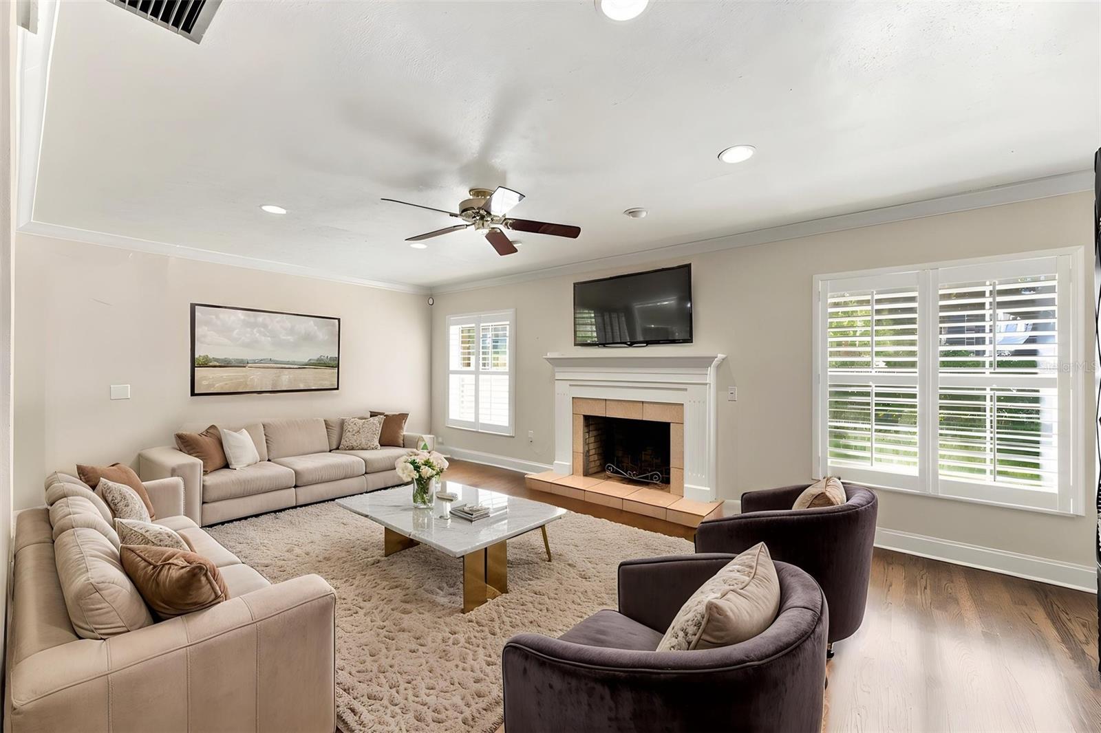 115 HICKORY CREEK DR — photo 12