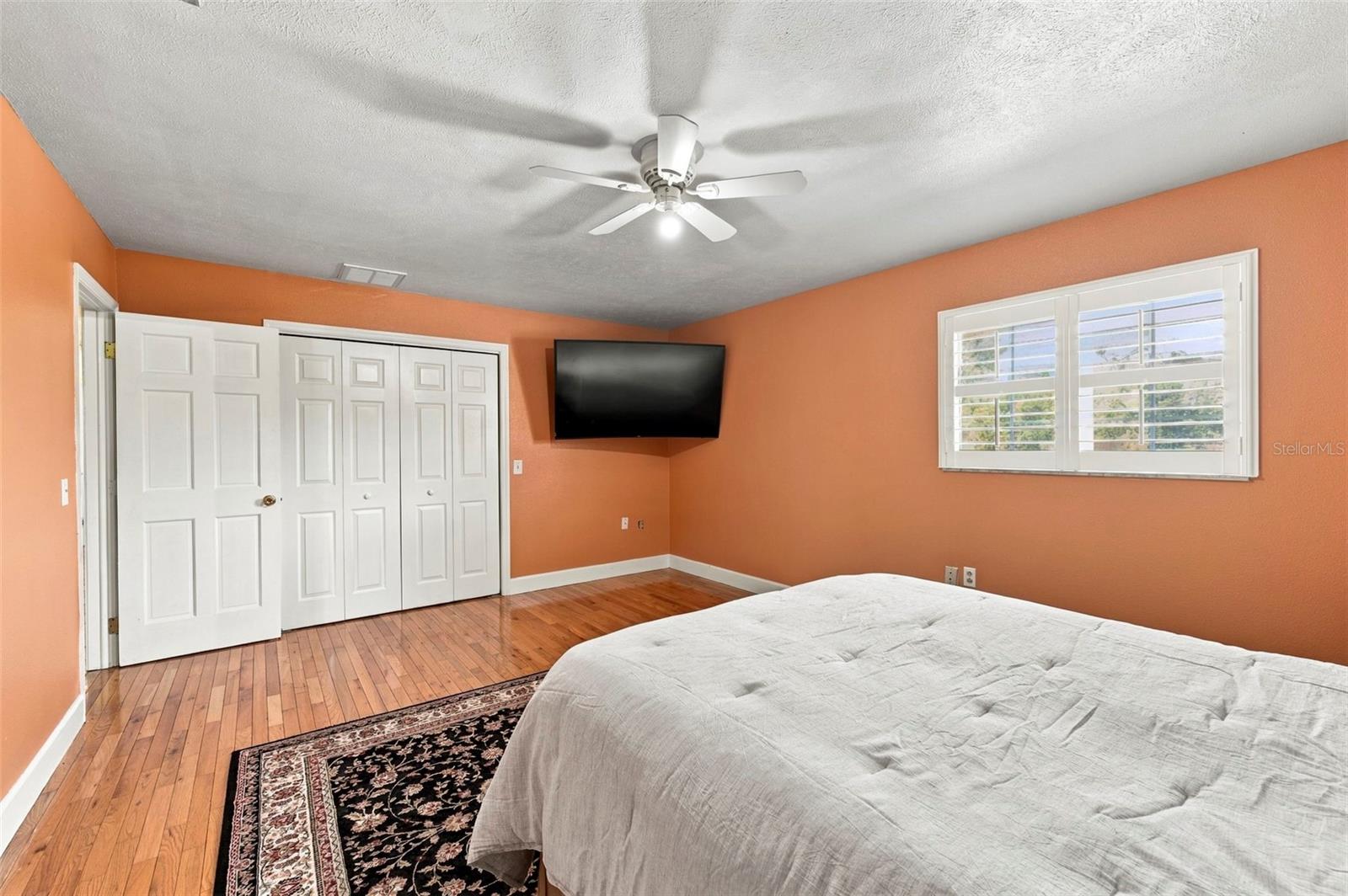 115 HICKORY CREEK DR — photo 58