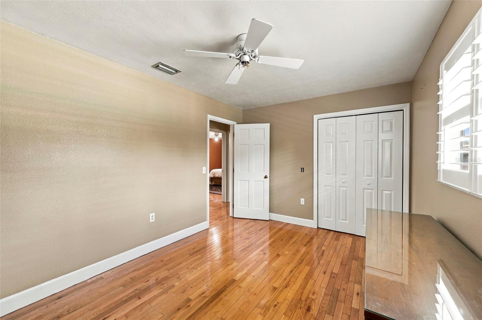 115 HICKORY CREEK DR — photo 52