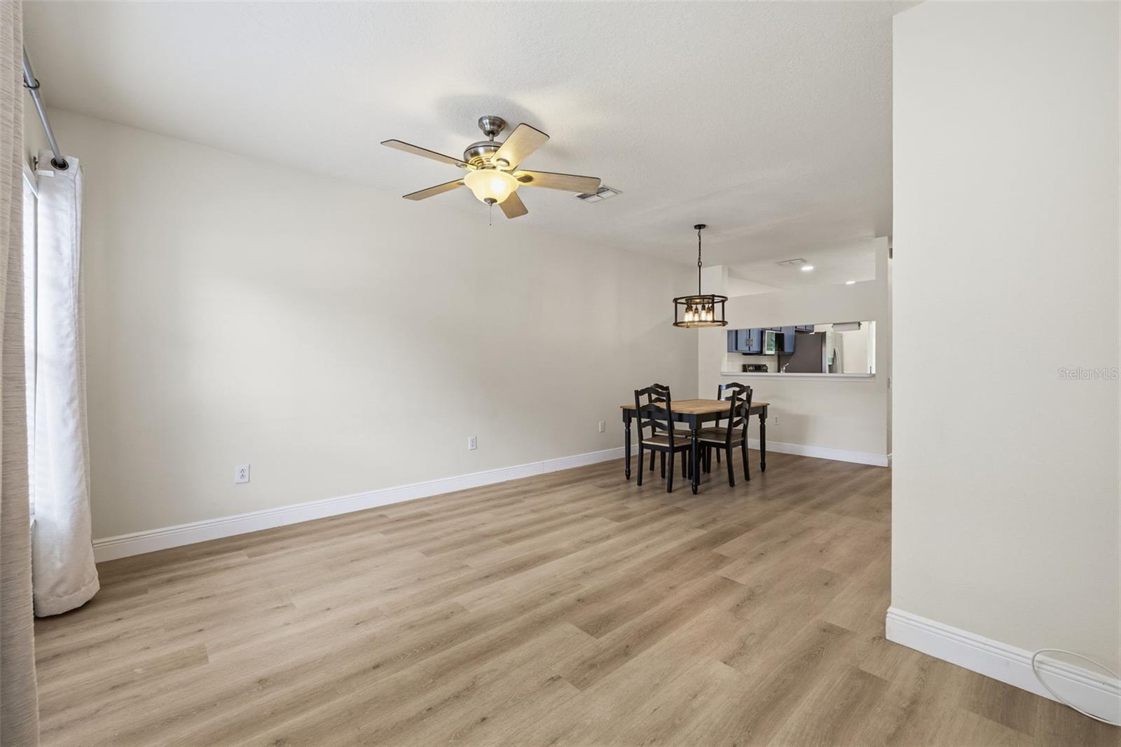 1141 KENNEWICK CT — photo 3