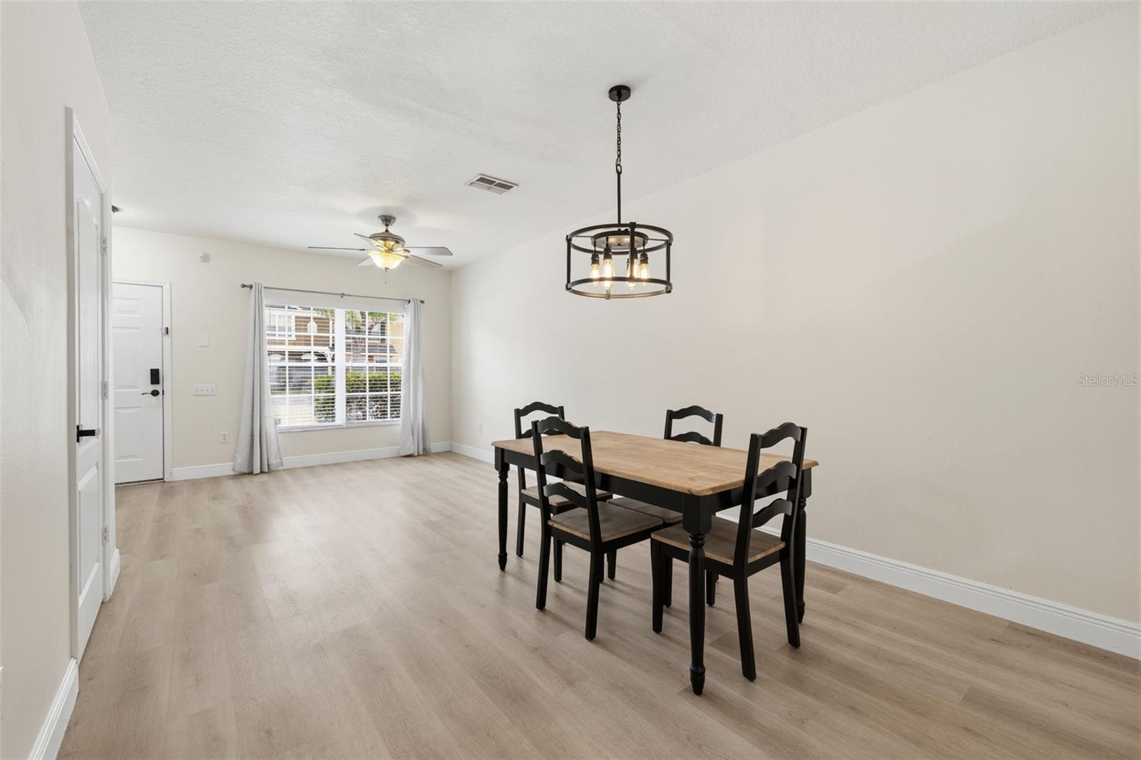 1141 KENNEWICK CT — photo 7