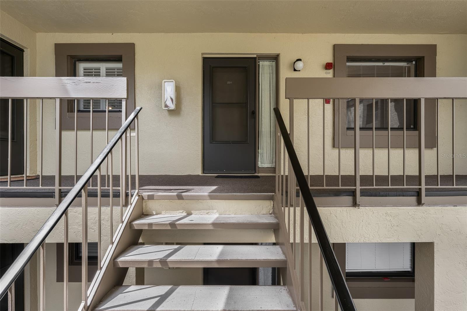 210 WOODLAKE WYNDE — photo 4