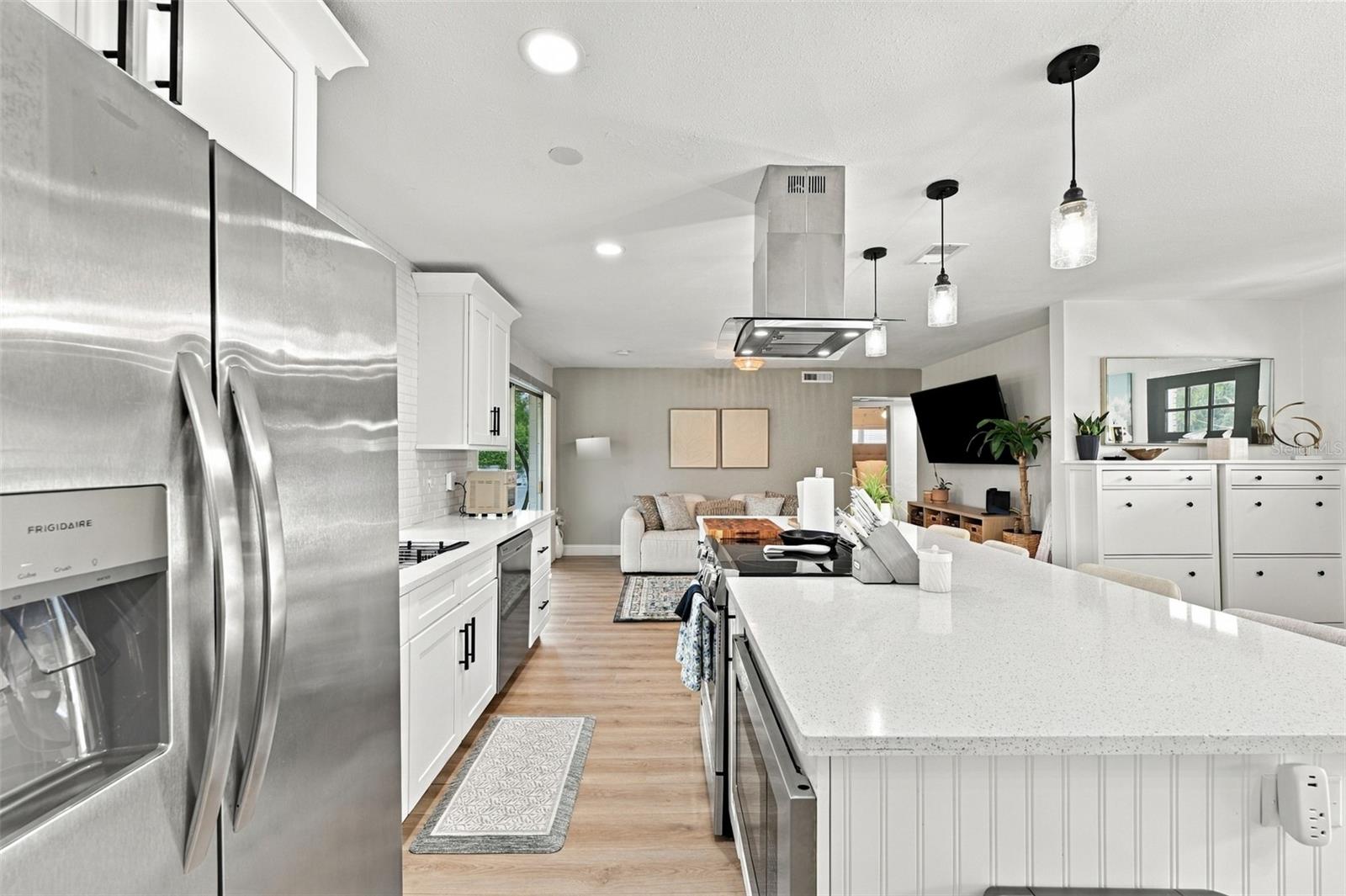 125 SIOBHAN AVE — photo 21