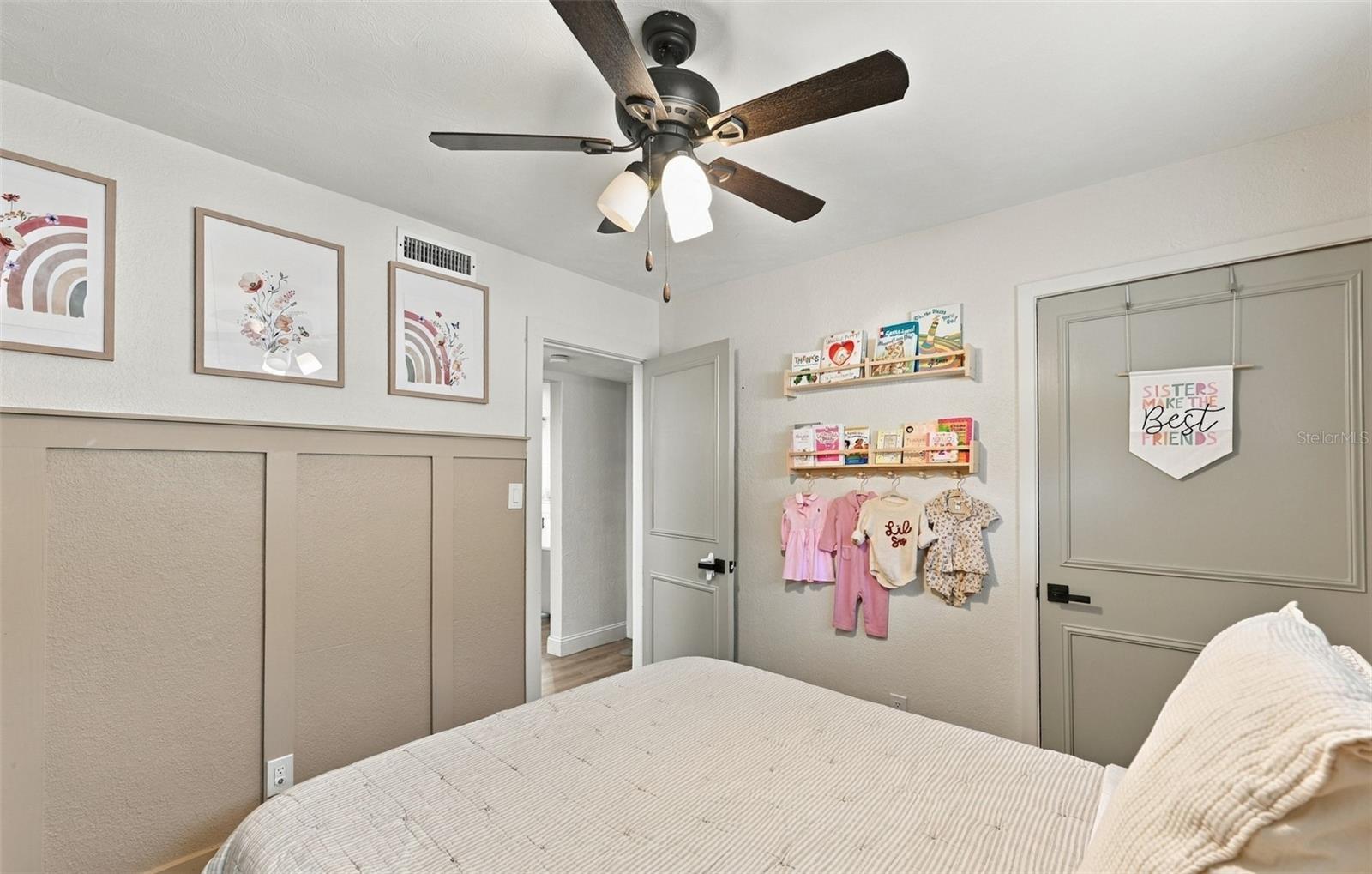 125 SIOBHAN AVE — photo 27
