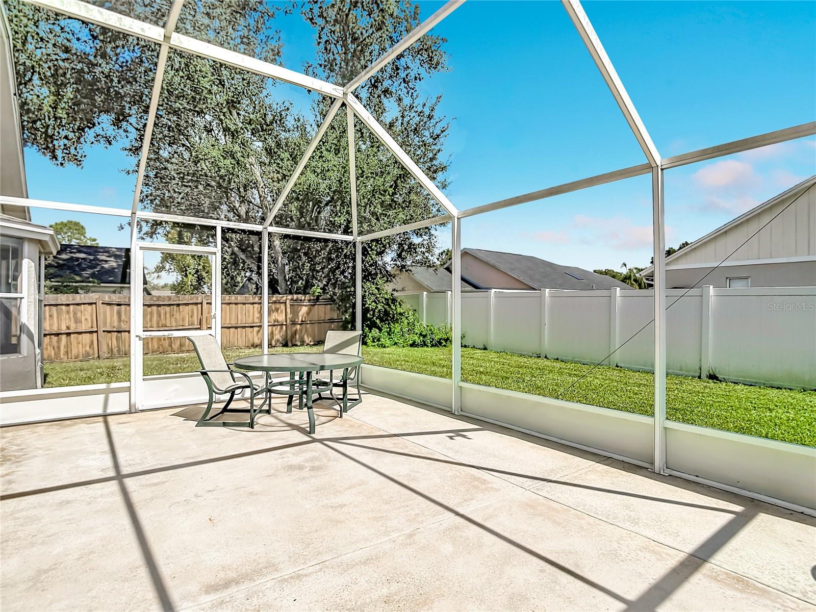 5818 AZURE DR — photo 52