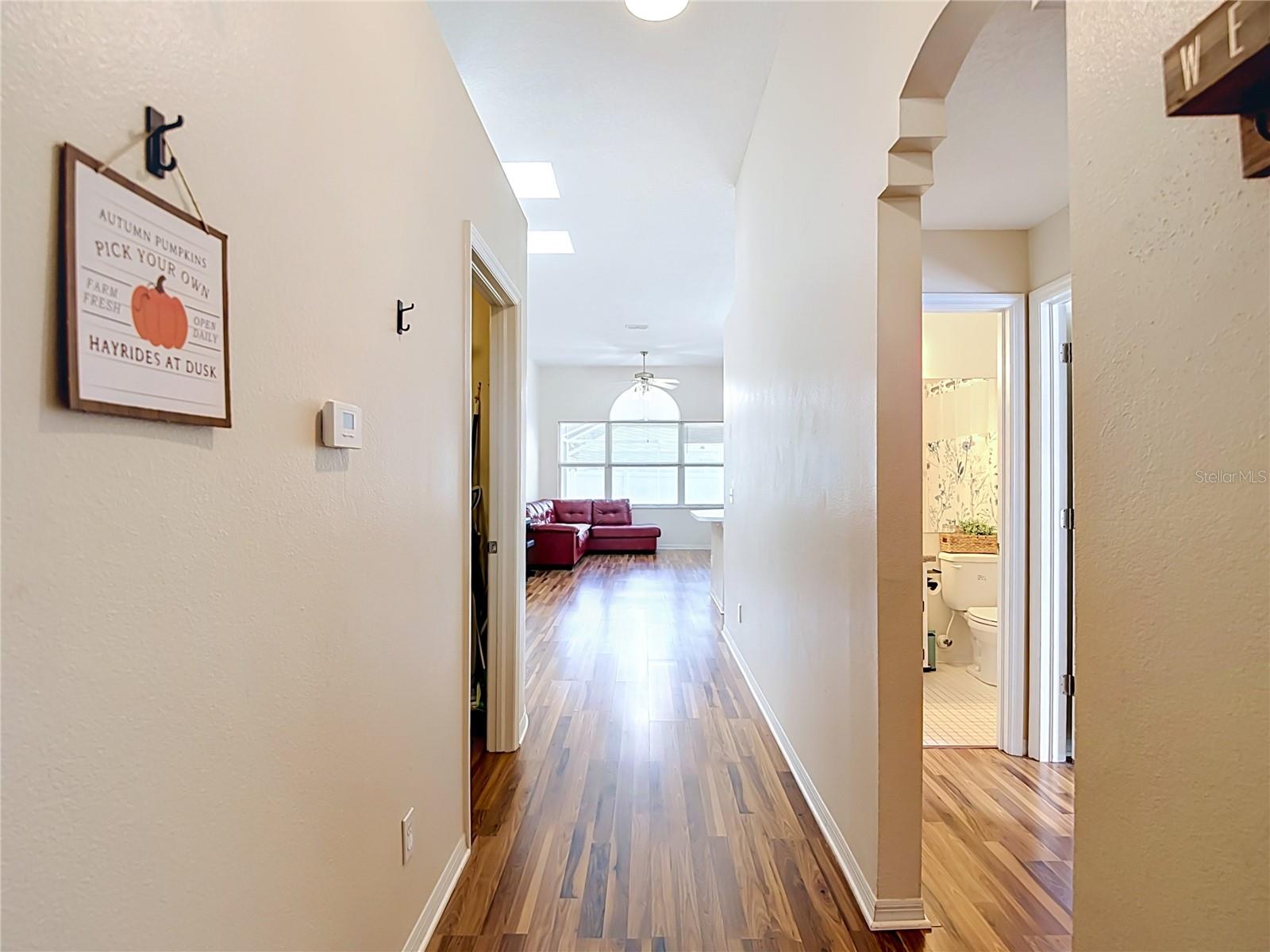 5818 AZURE DR — photo 5