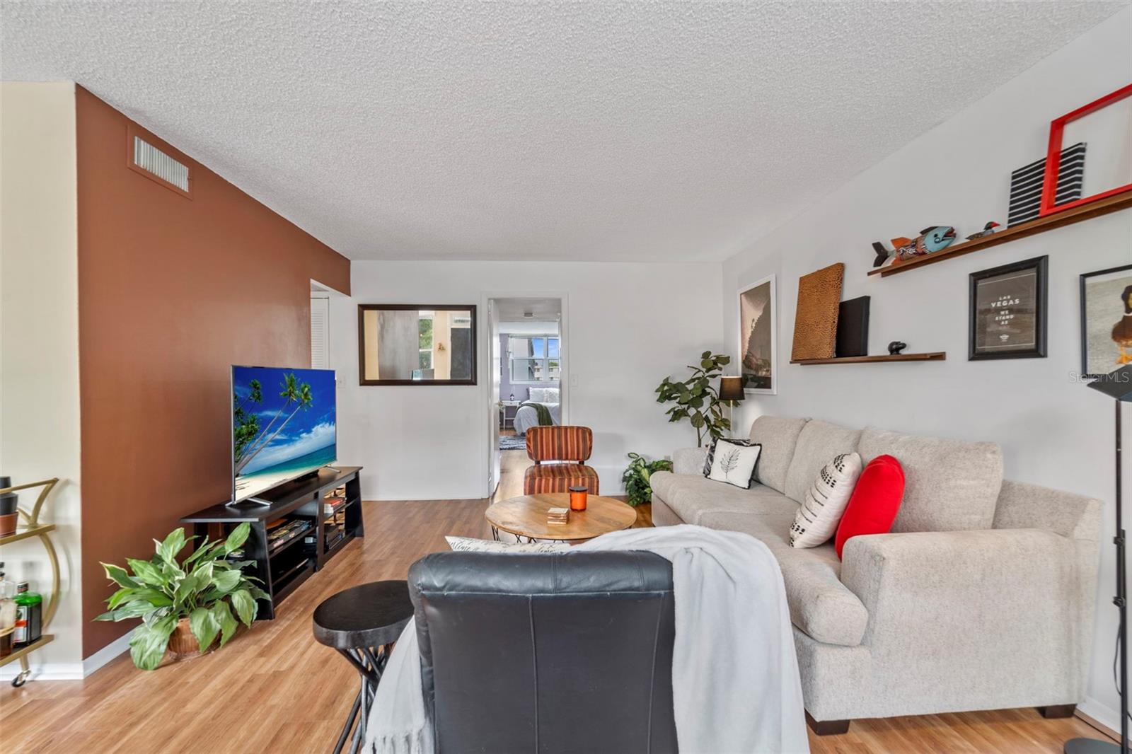 4720 LOCUST ST NE #210 — photo 6