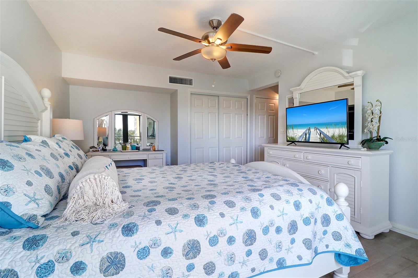 800 S GULFVIEW BLVD #208 — photo 16