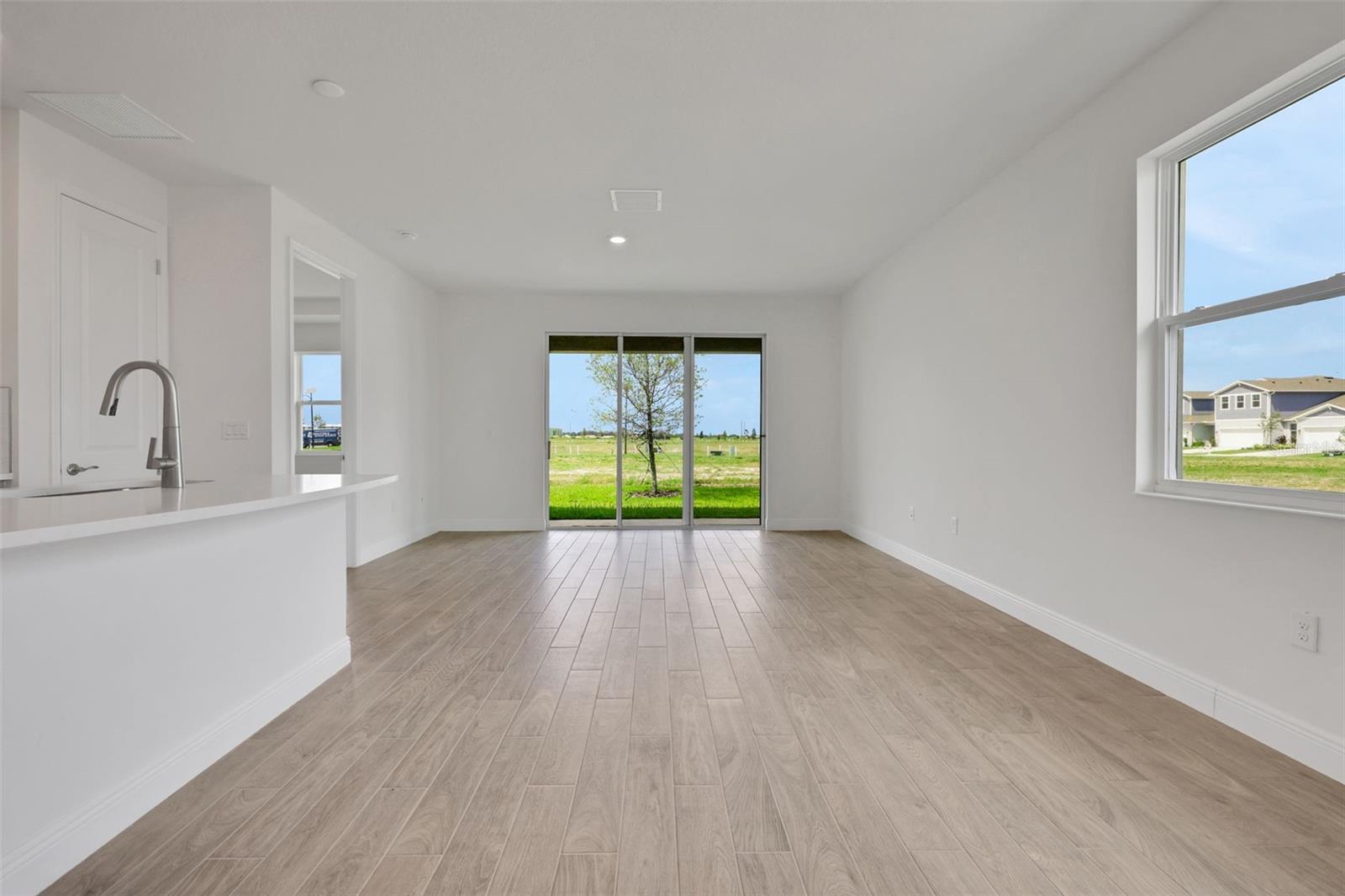 7546 SEA OAK CT — photo 26