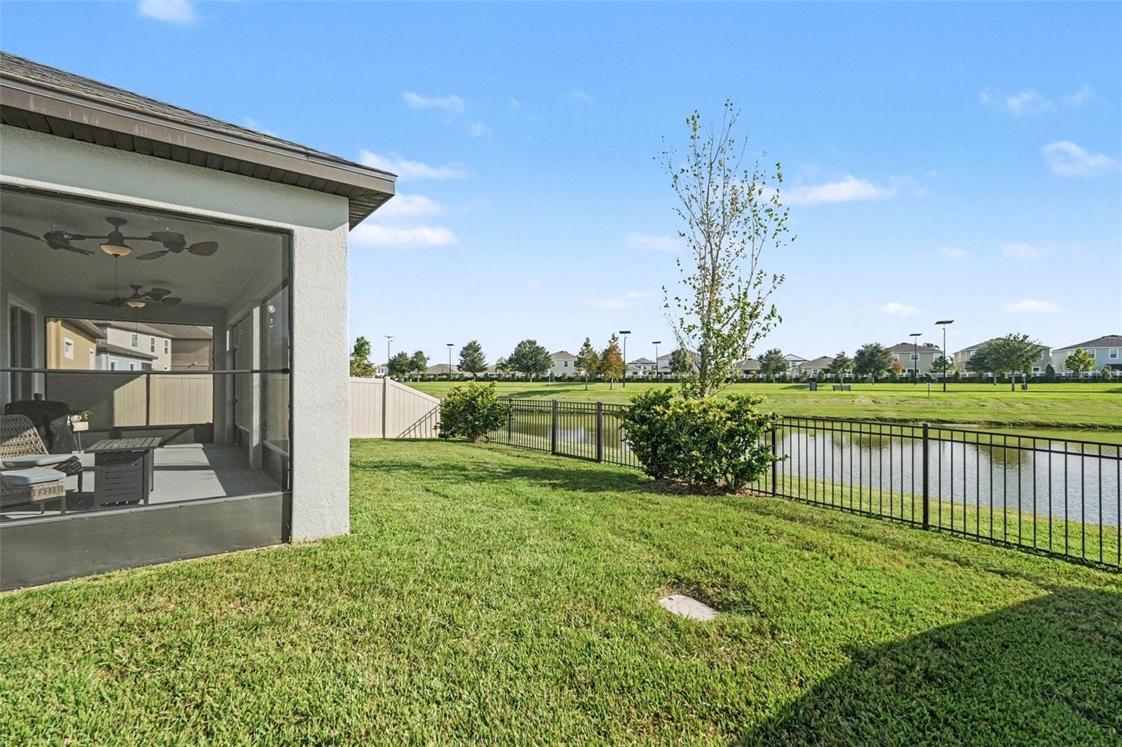 31088 JAZZ LEAF PL — photo 16