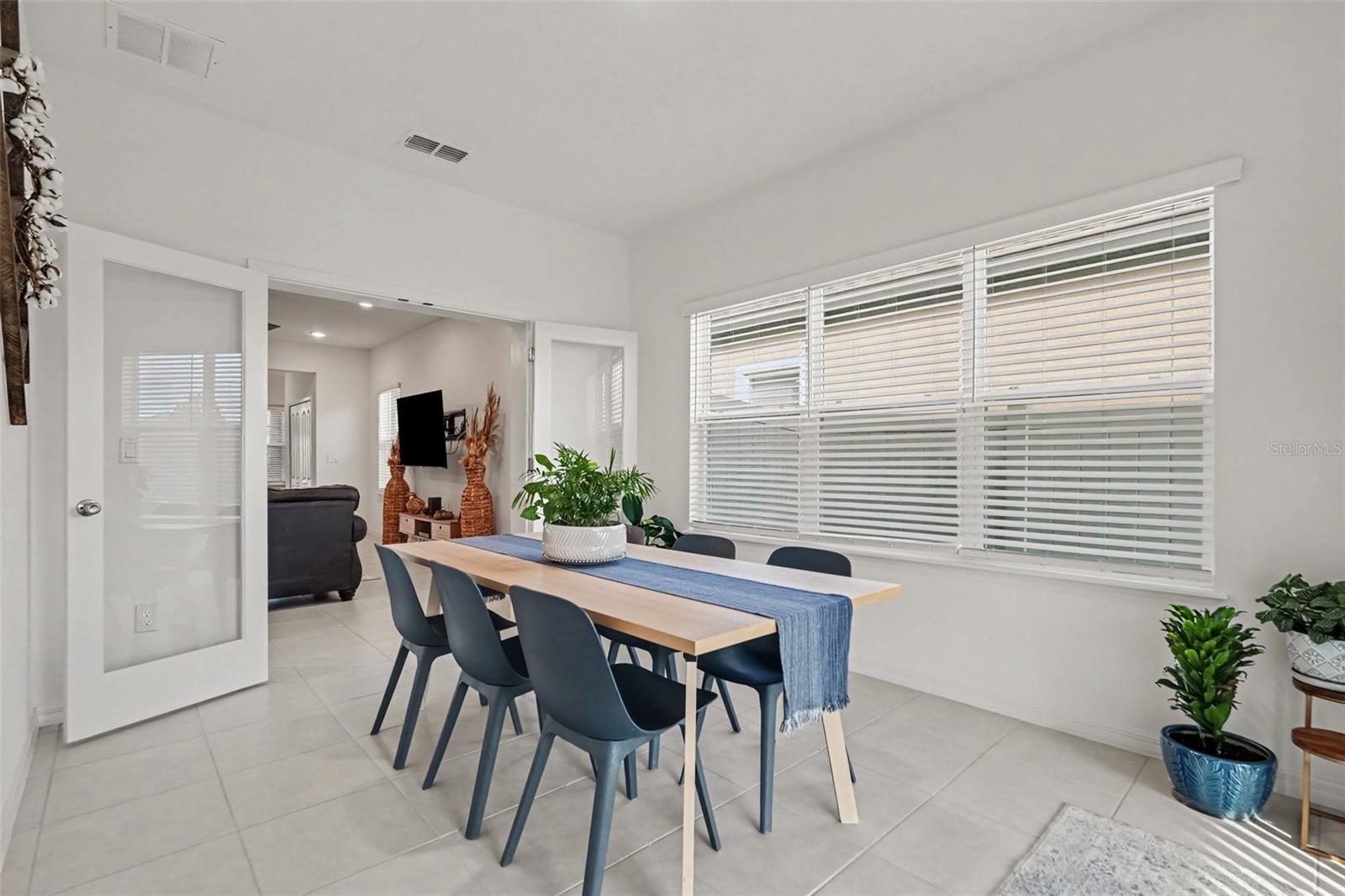 31088 JAZZ LEAF PL — photo 7