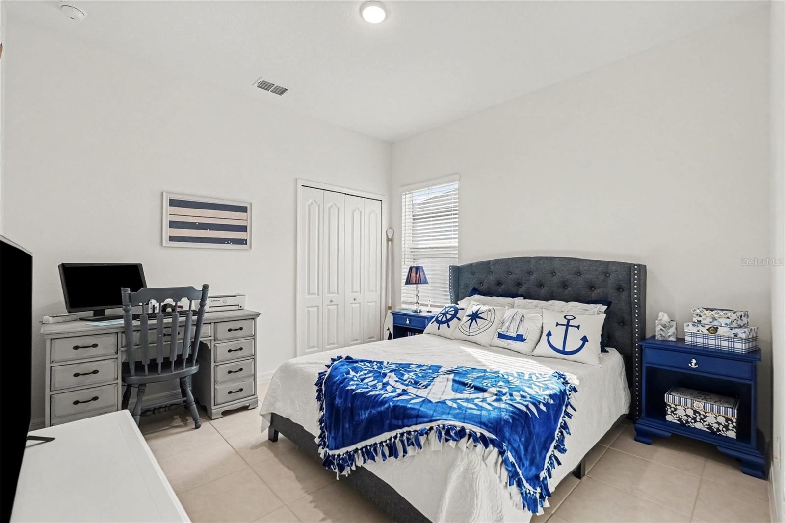 31088 JAZZ LEAF PL — photo 13