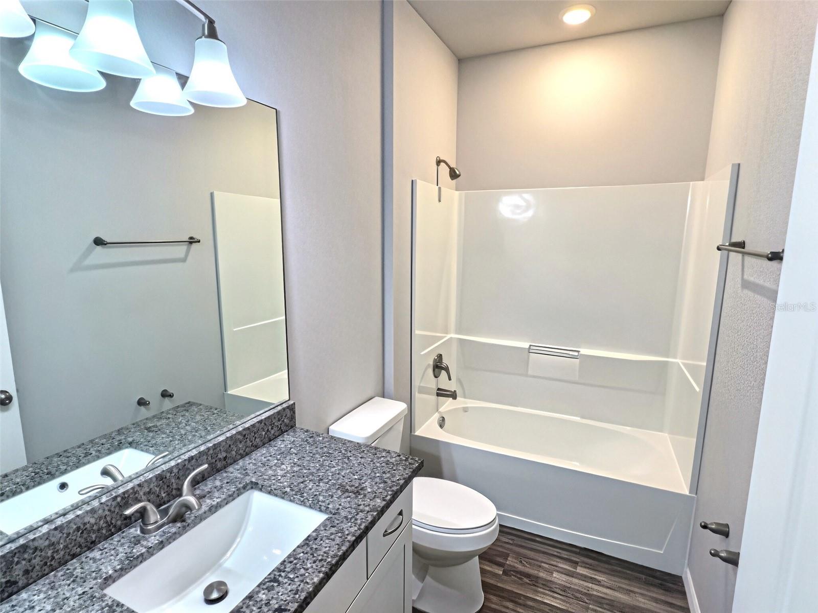 3685 TRENTON LN — photo 18