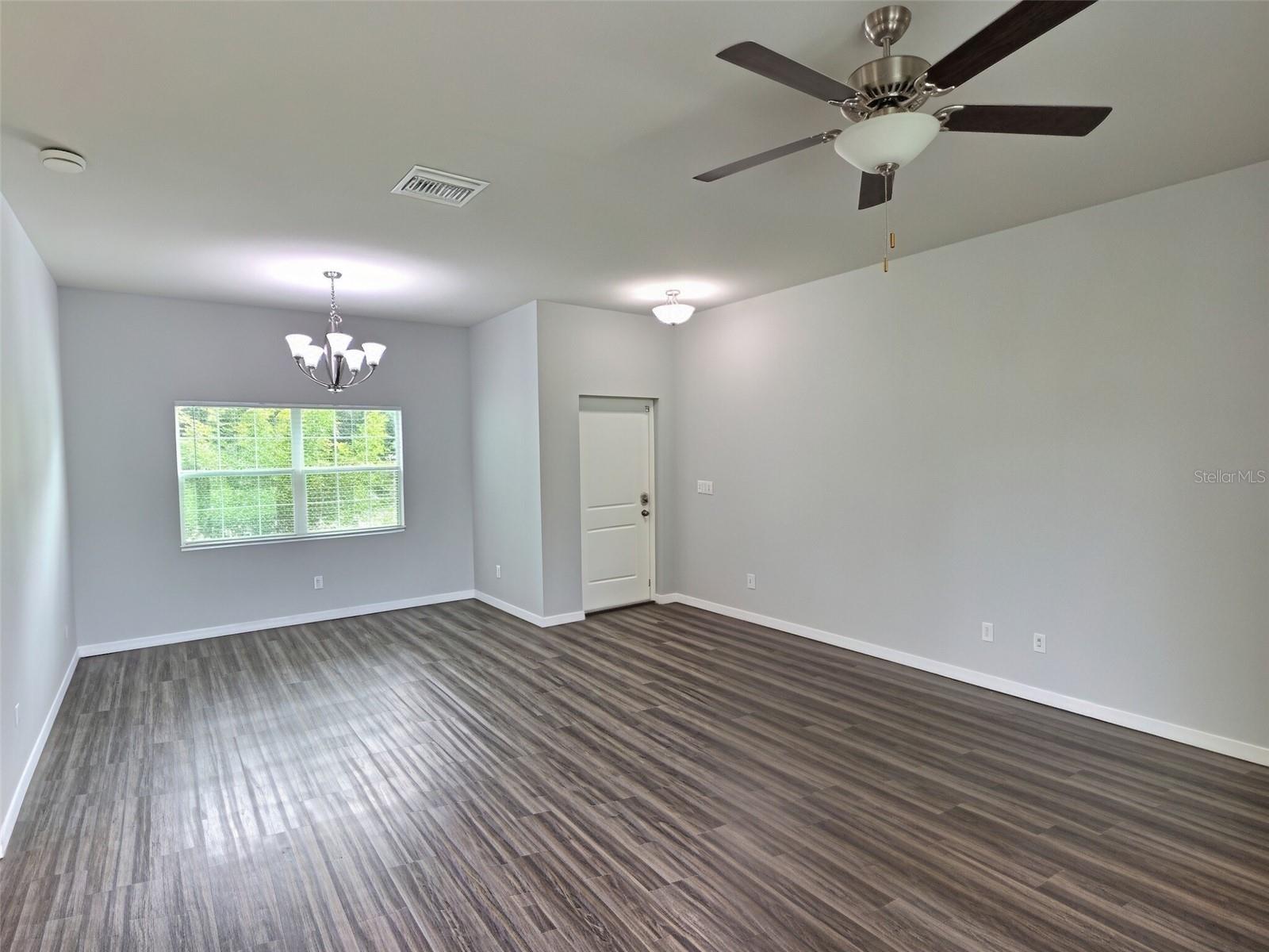 3685 TRENTON LN — photo 4