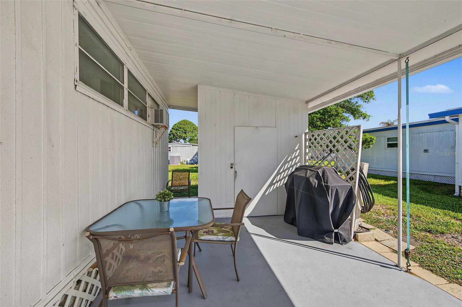 93 RACHEL DR — photo 14