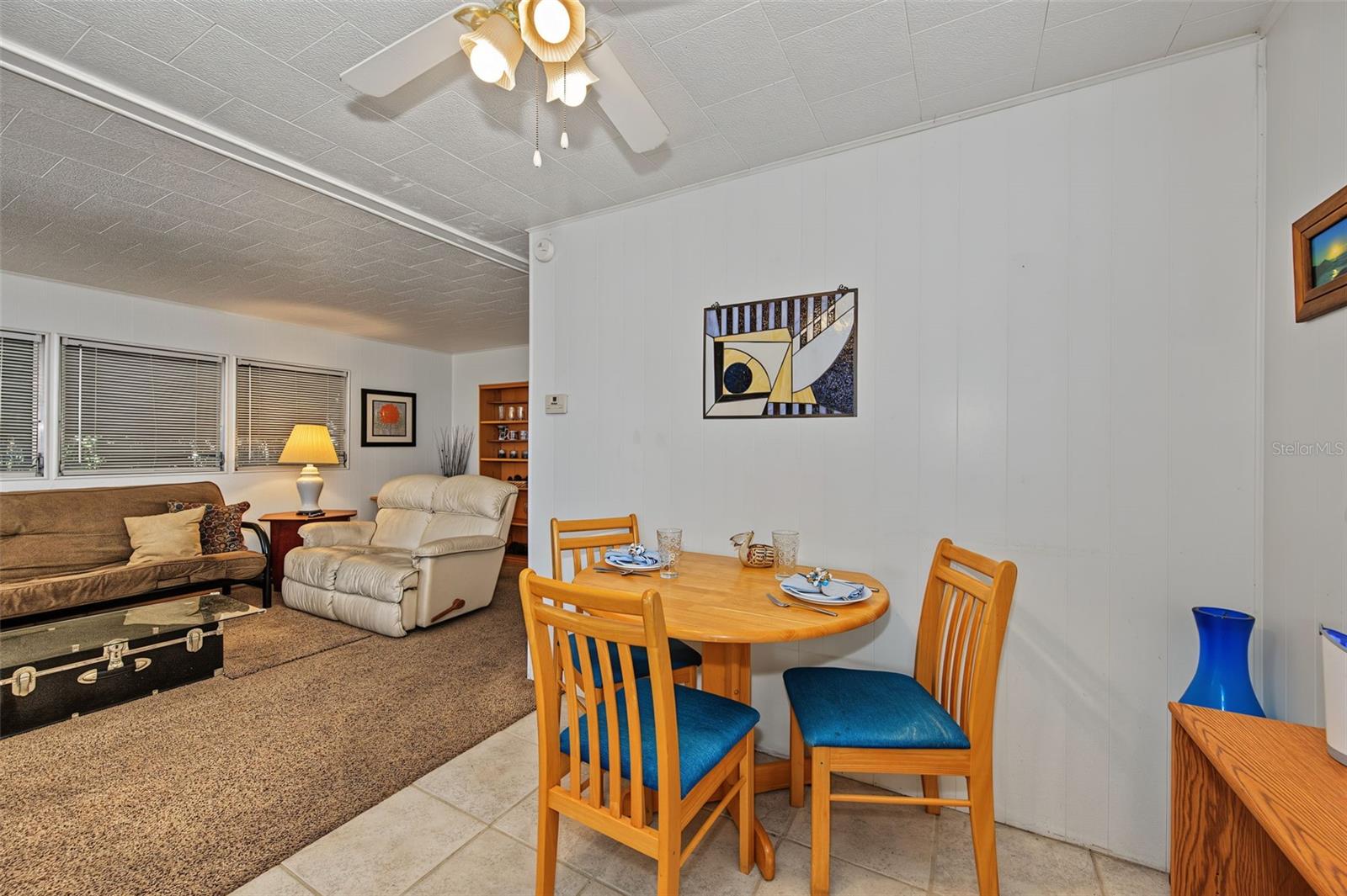 93 RACHEL DR — photo 22