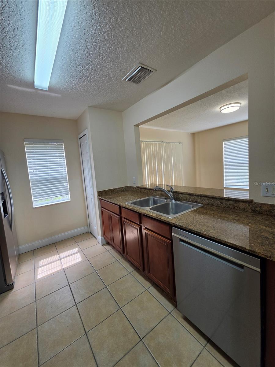 3429 DRAGON VIEW CT — photo 9