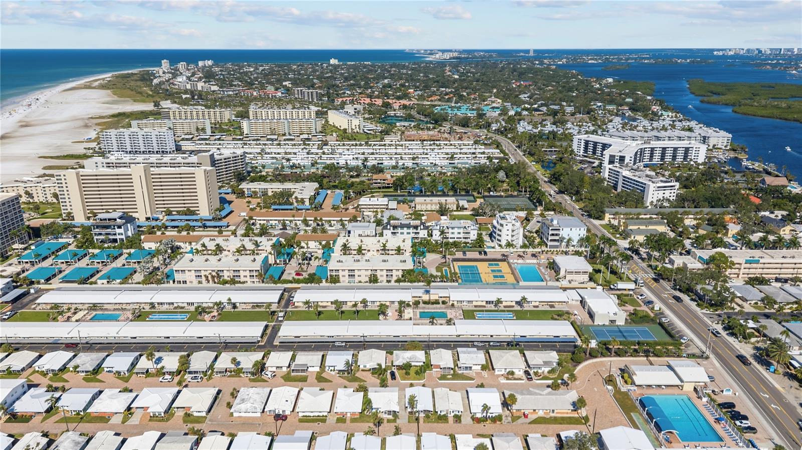 6006 MIDNIGHT PASS RD #11 — photo 20