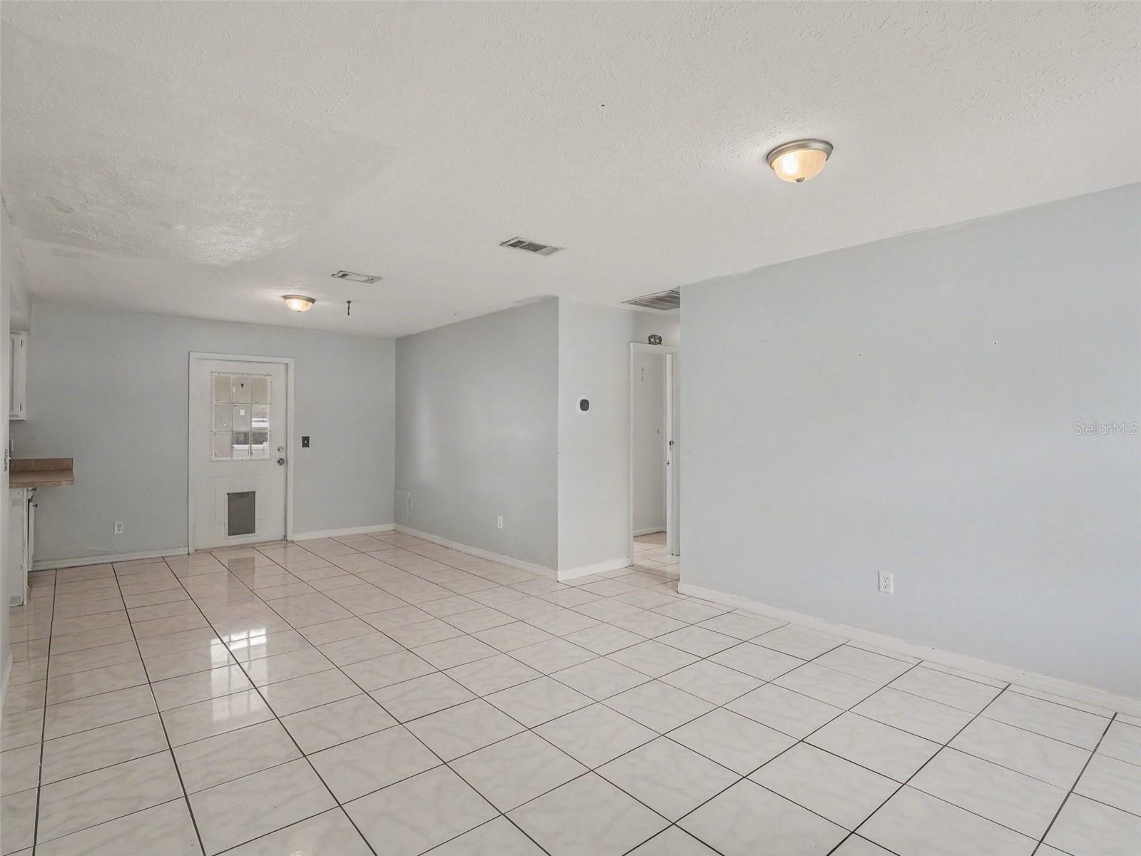 520 FAIRHOPE DR — photo 7