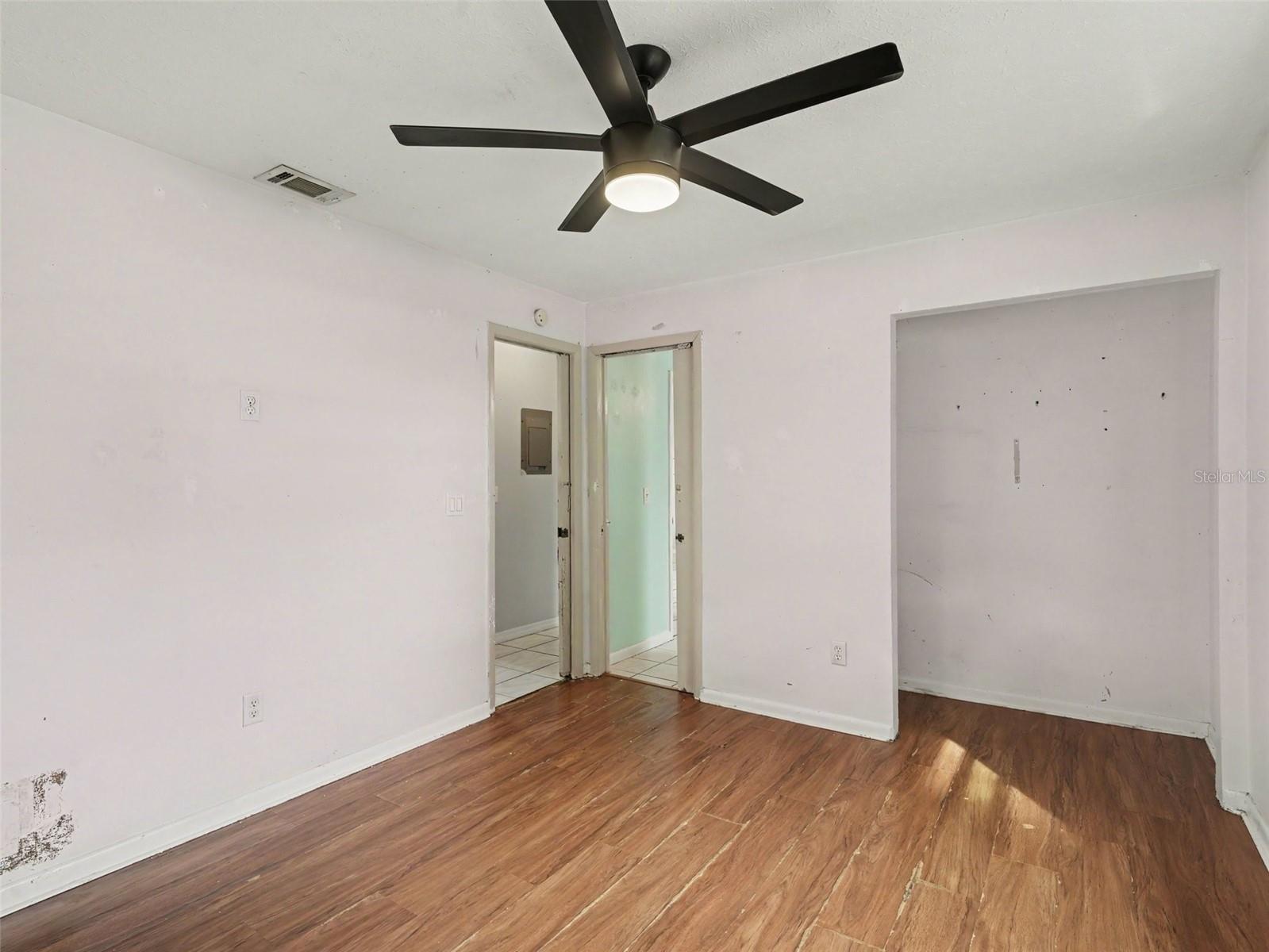 520 FAIRHOPE DR — photo 19