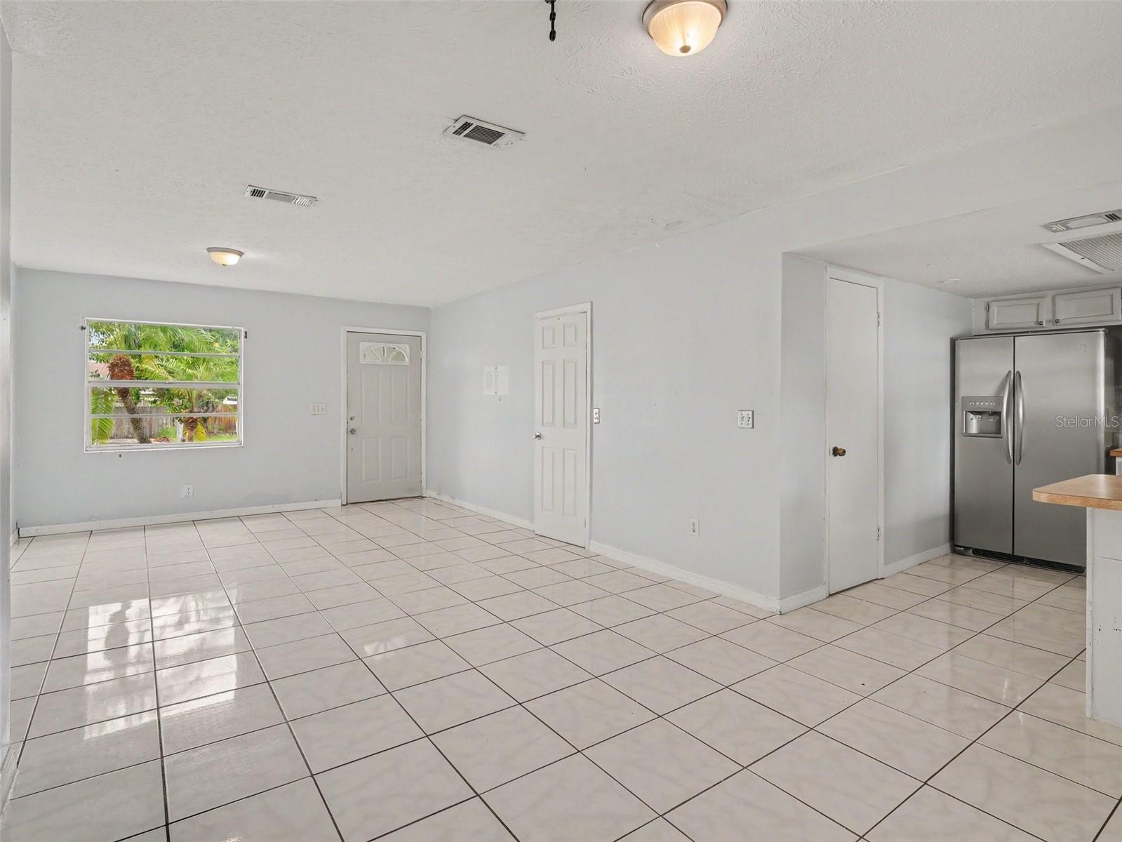 520 FAIRHOPE DR — photo 10