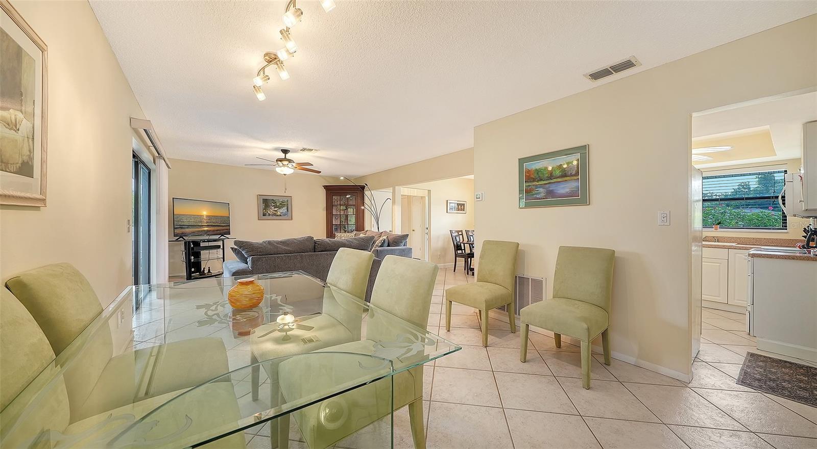 6110 APPROACH LN — photo 17