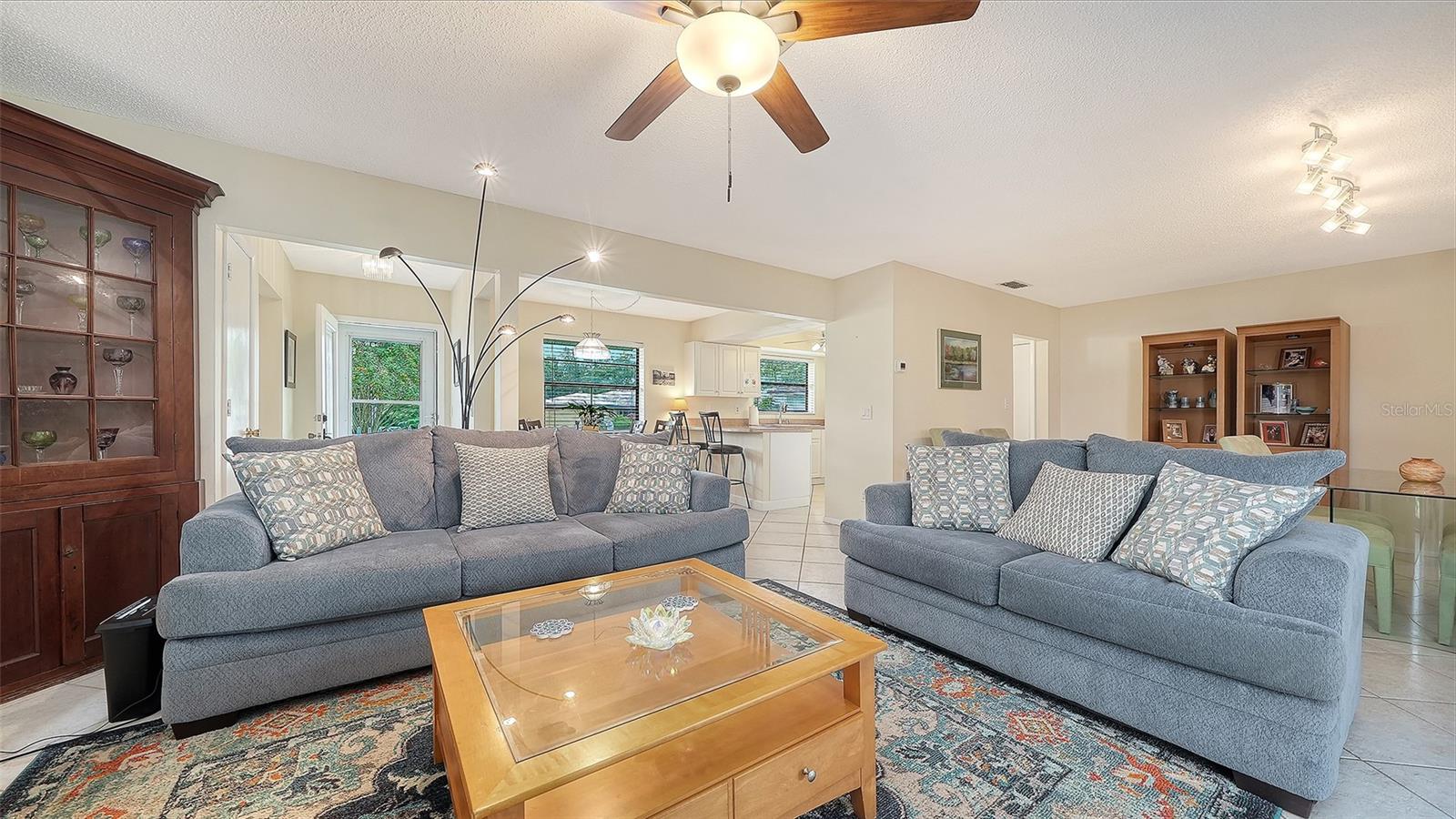 6110 APPROACH LN — photo 8