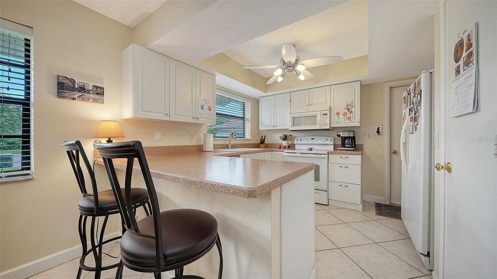 6110 APPROACH LN — photo 11