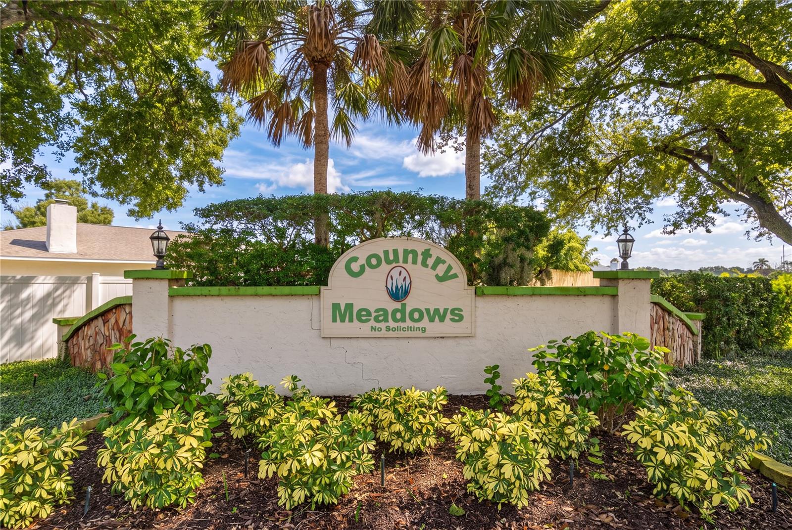2014 COUNTRY MEADOWS LN — photo 2