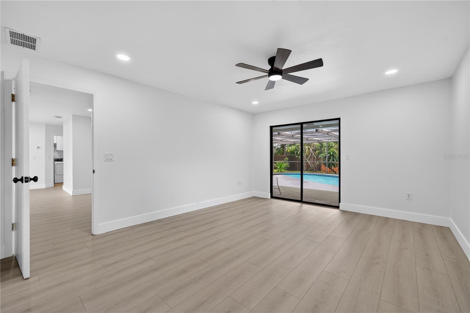 2014 COUNTRY MEADOWS LN — photo 33