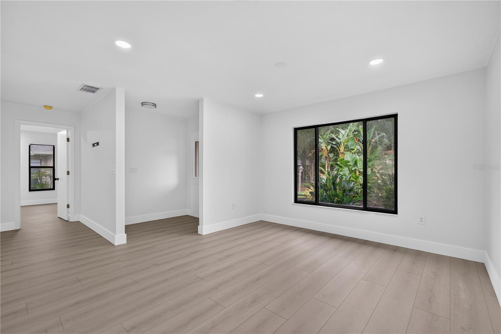 2014 COUNTRY MEADOWS LN — photo 12
