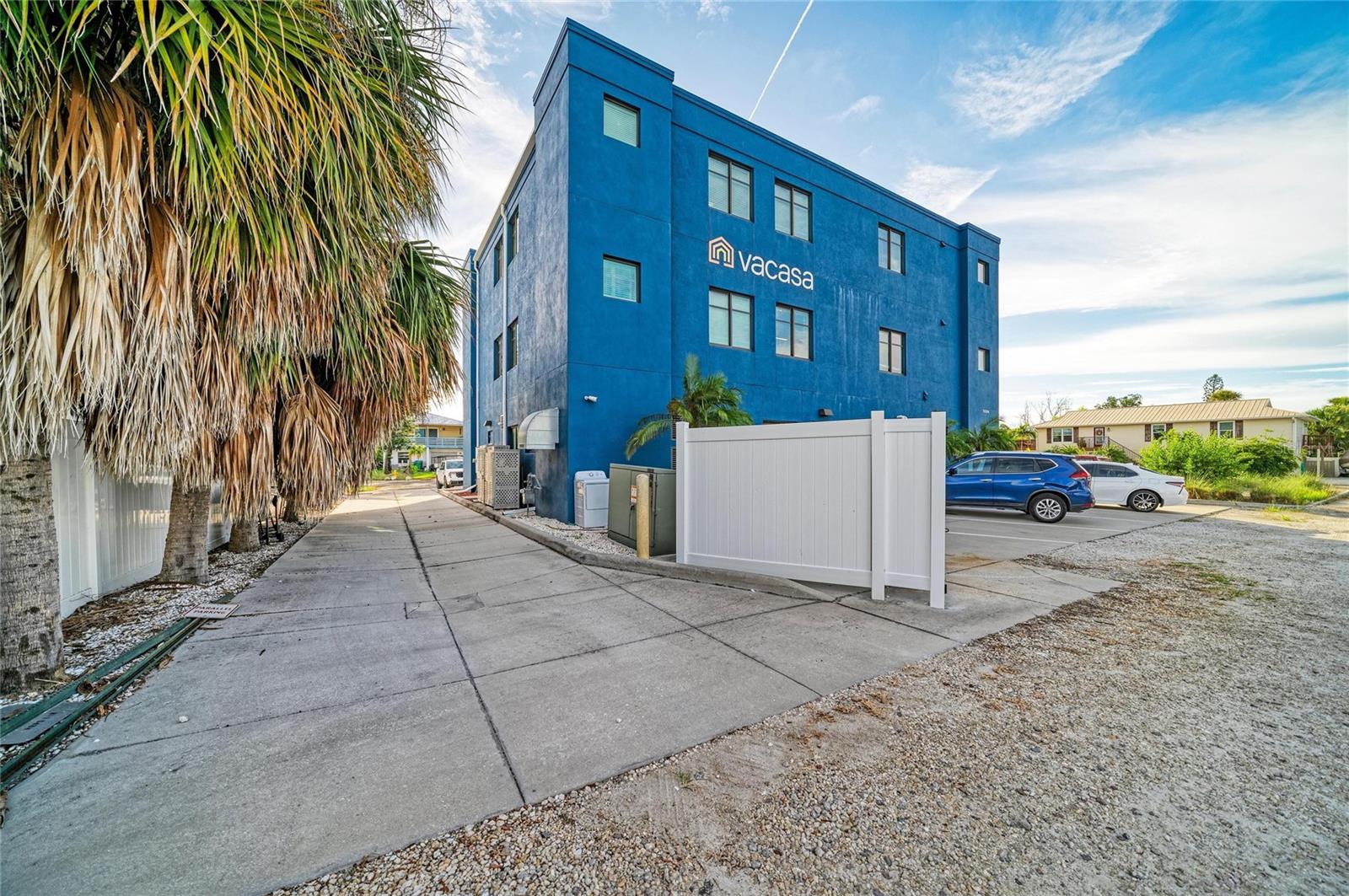 3004 AVENUE C — photo 11