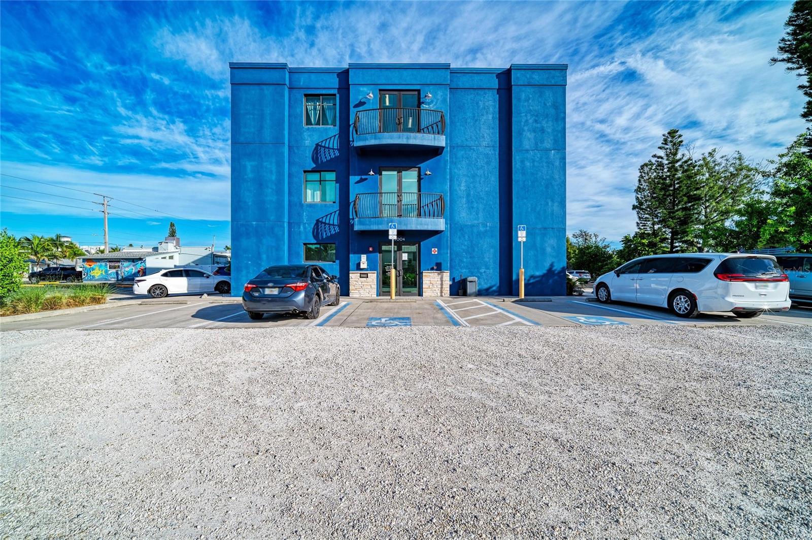3004 AVENUE C — photo 8