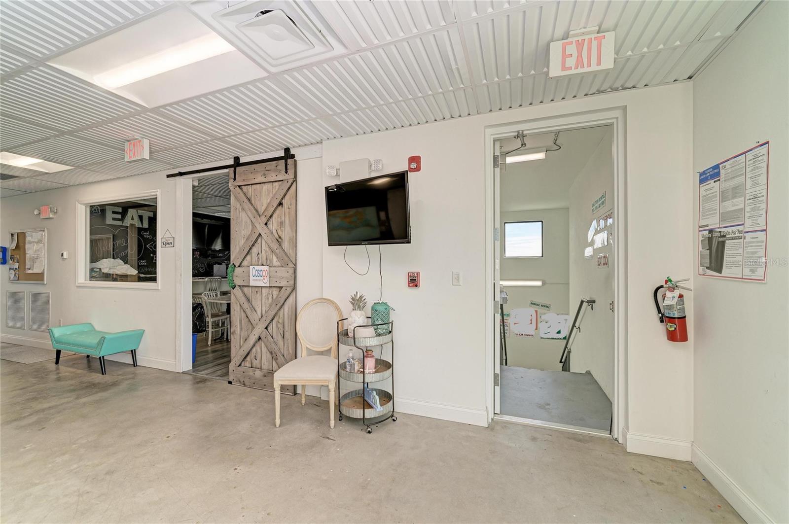 3004 AVENUE C — photo 45