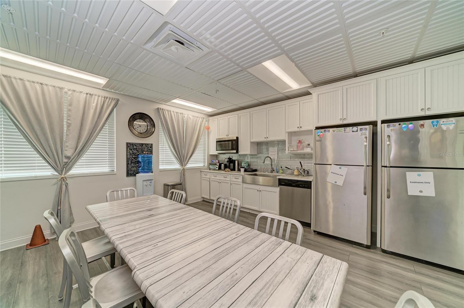 3004 AVENUE C — photo 49