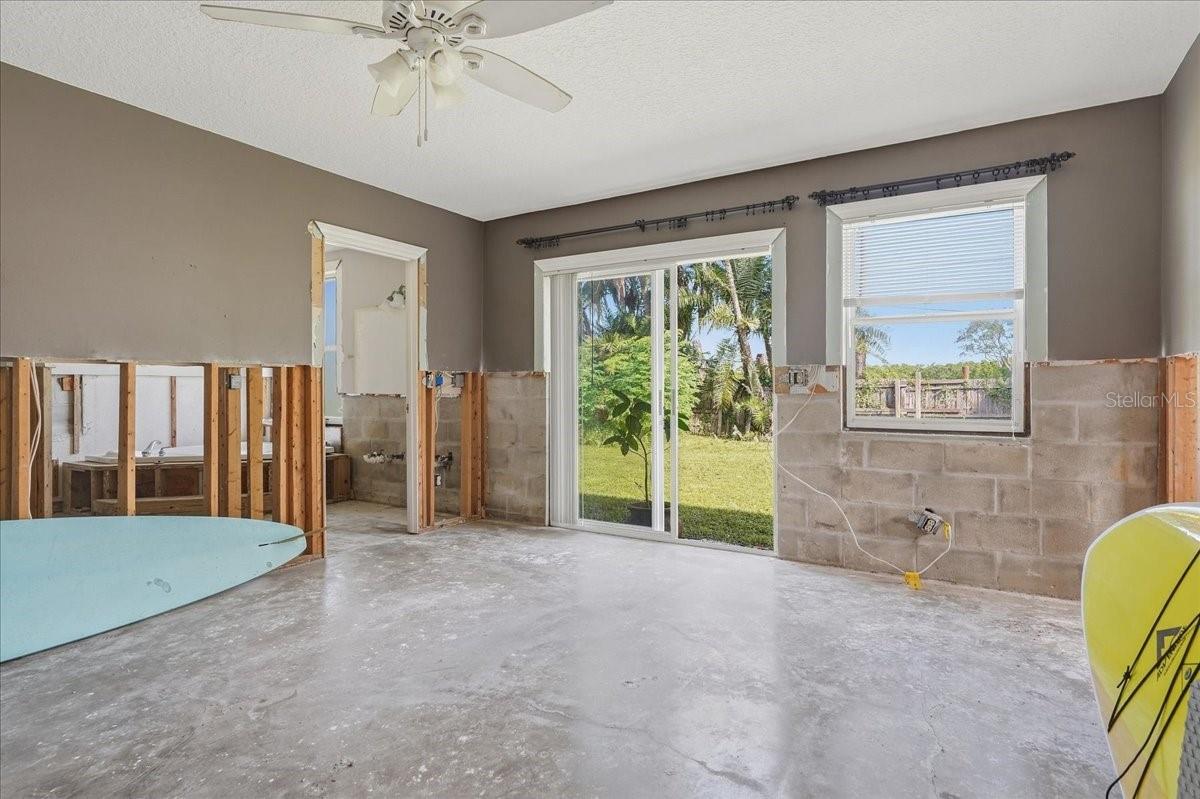 402 ORCHID LN — photo 13