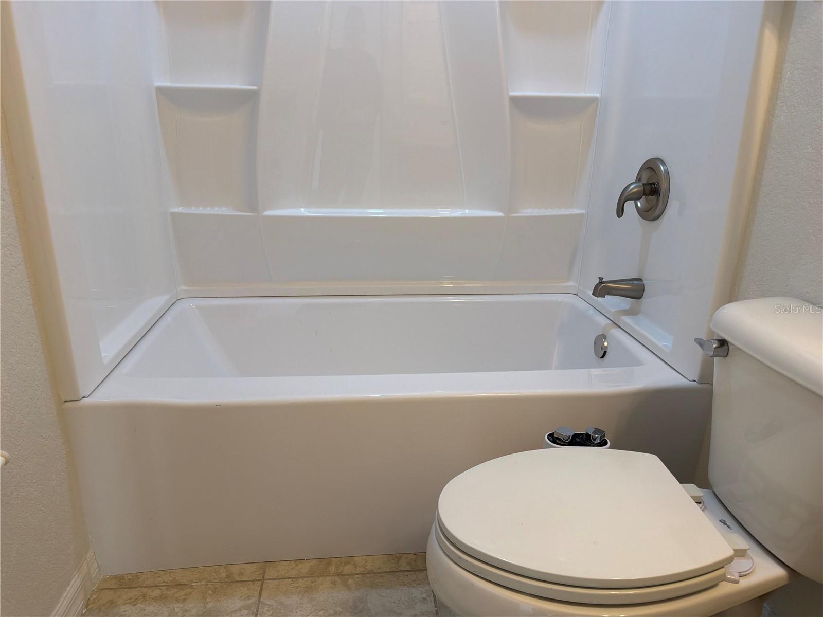 5491 S CRANBERRY BLVD — photo 34