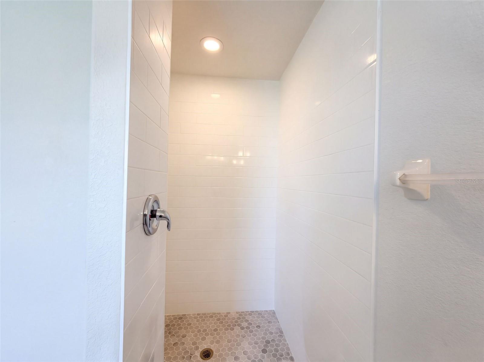 5491 S CRANBERRY BLVD — photo 30