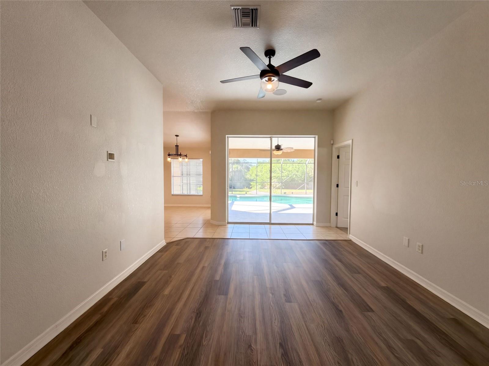 5491 S CRANBERRY BLVD — photo 40