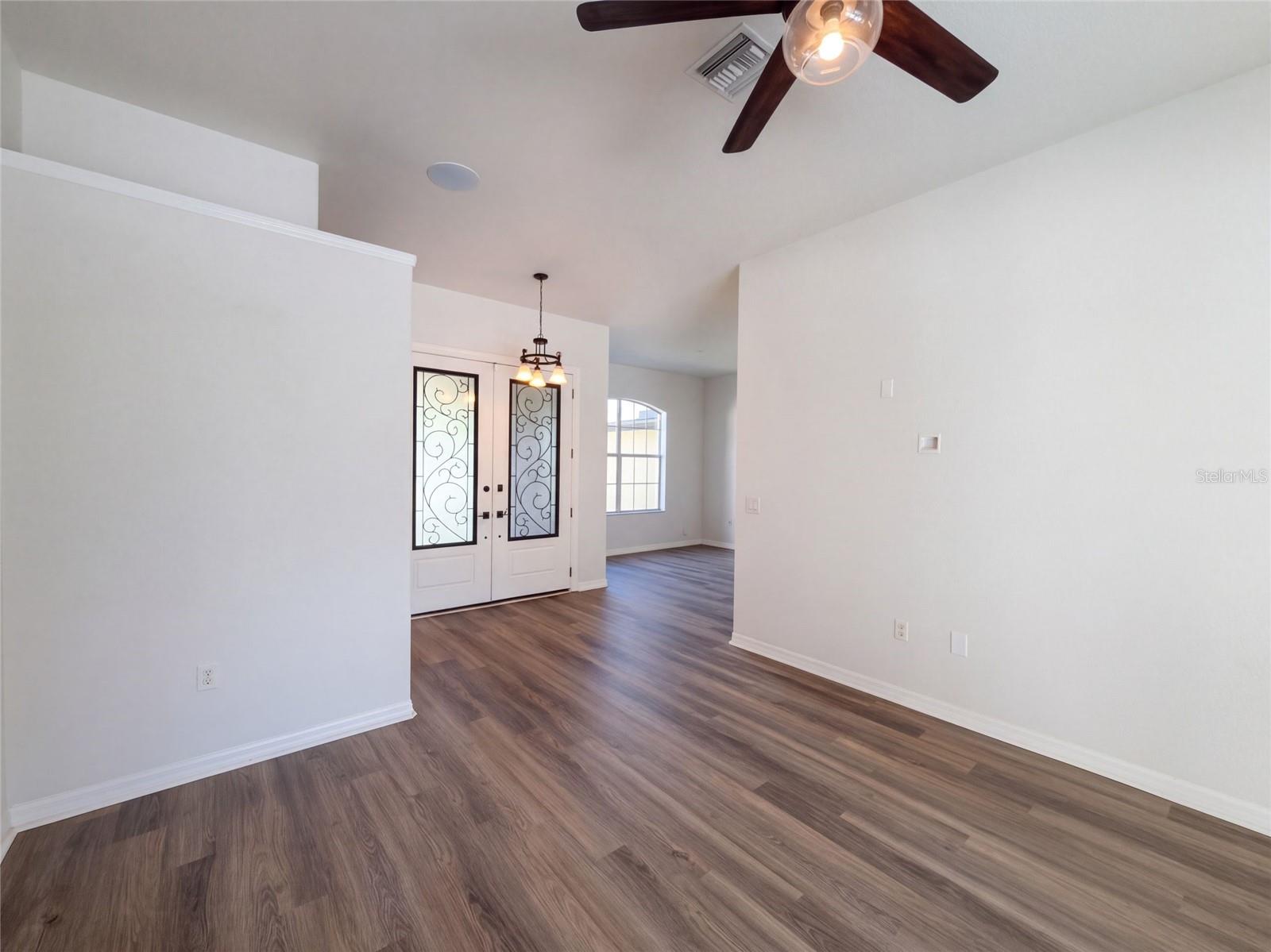 5491 S CRANBERRY BLVD — photo 42