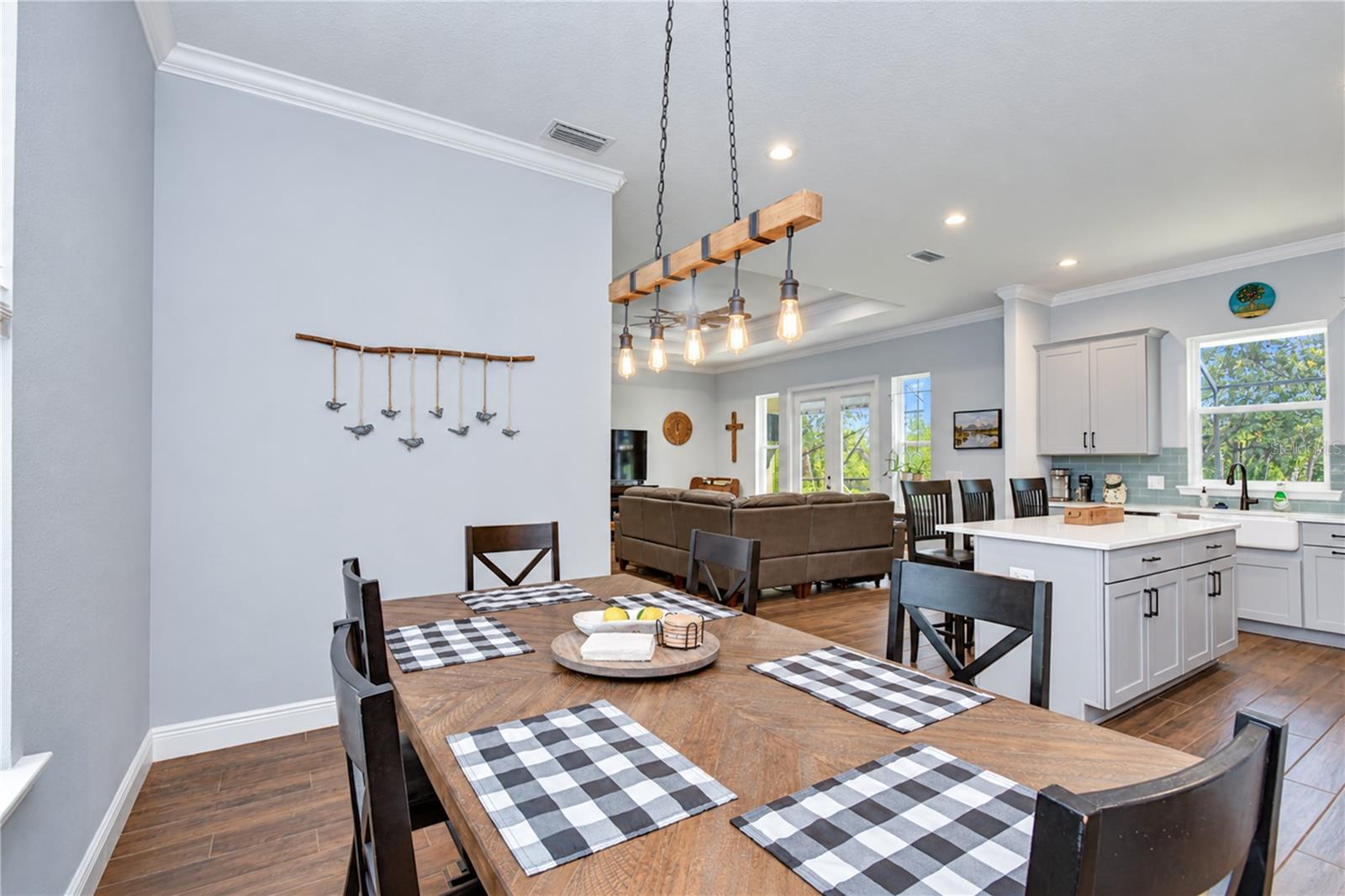 5746 FRONTIER DR — photo 17
