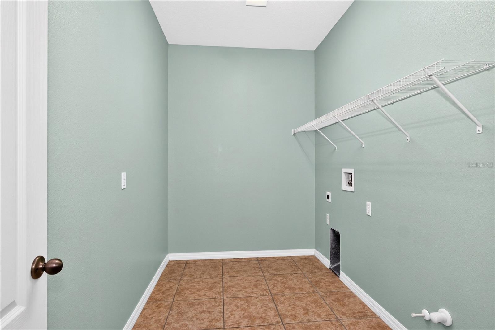 3003 VIA MILANO ST — photo 36