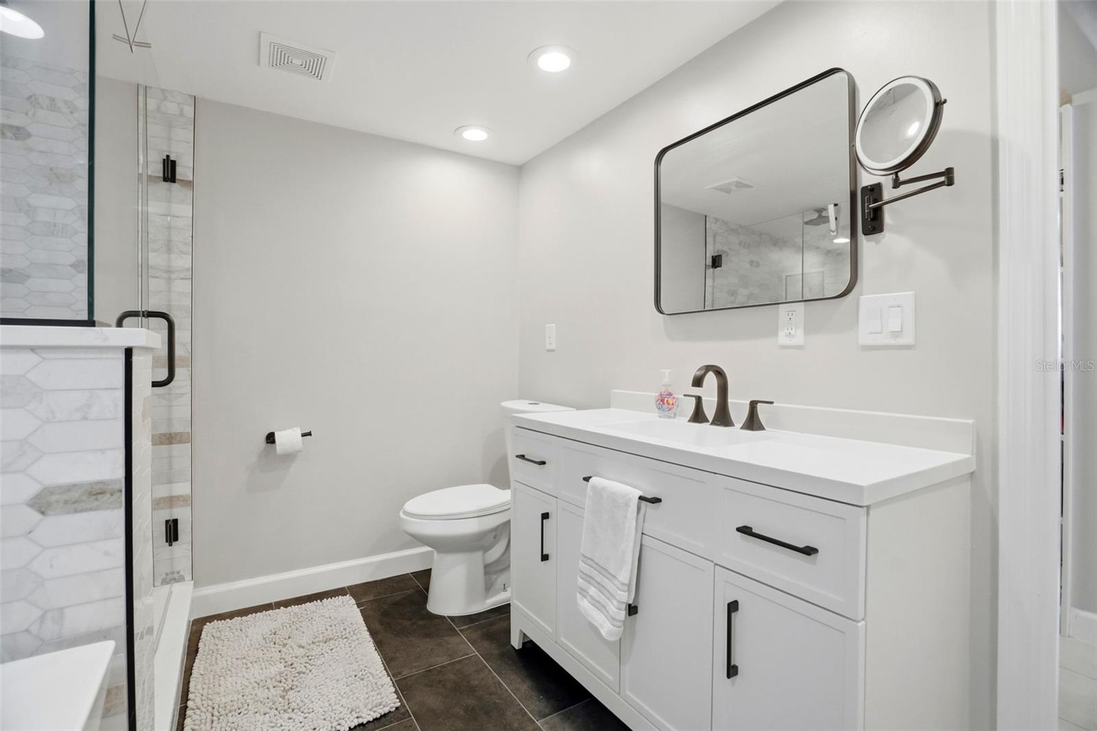 280 126TH AVE #104 — photo 17