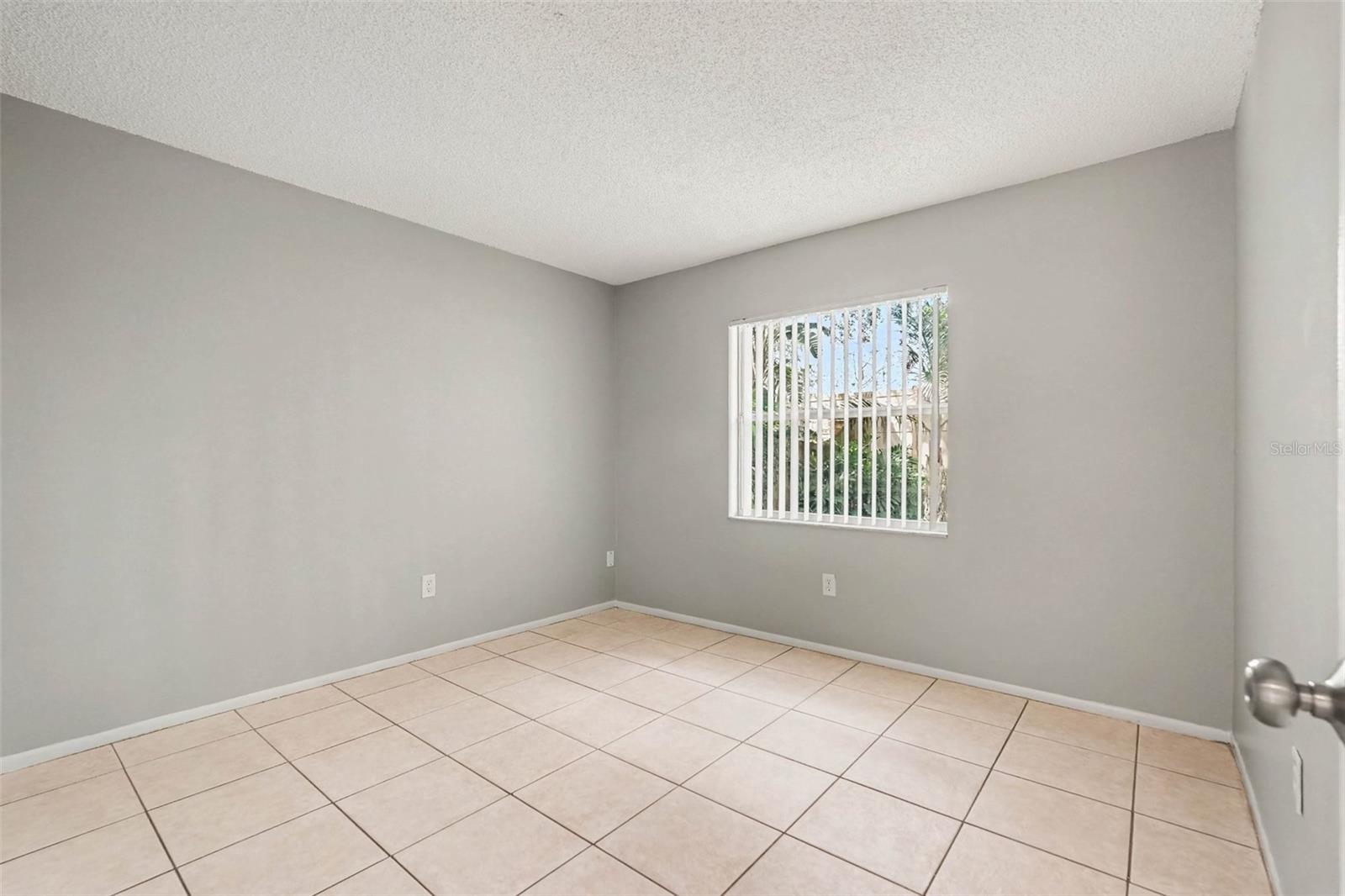 13904 FULLERTON DR — photo 16