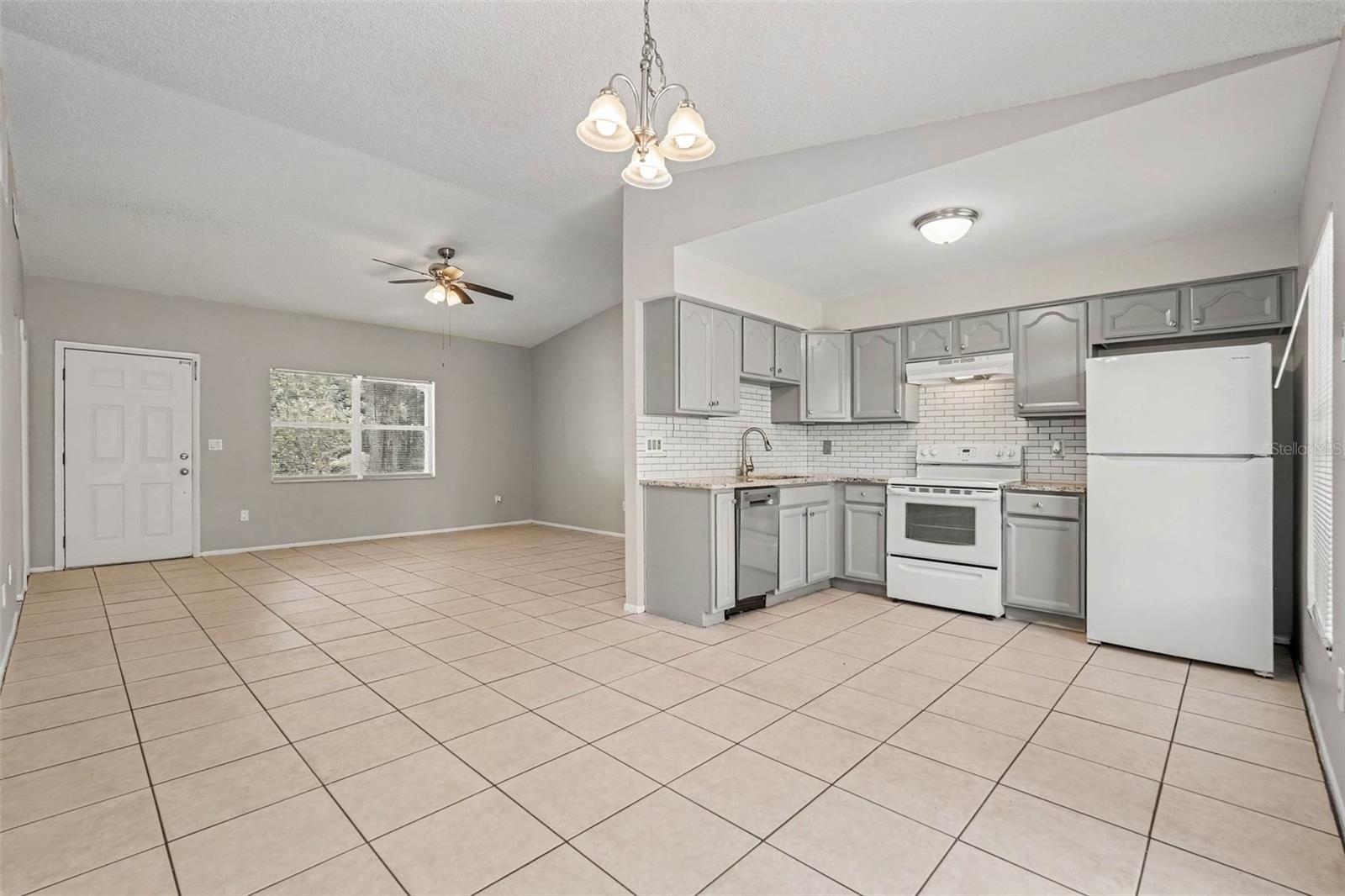 13904 FULLERTON DR — photo 8